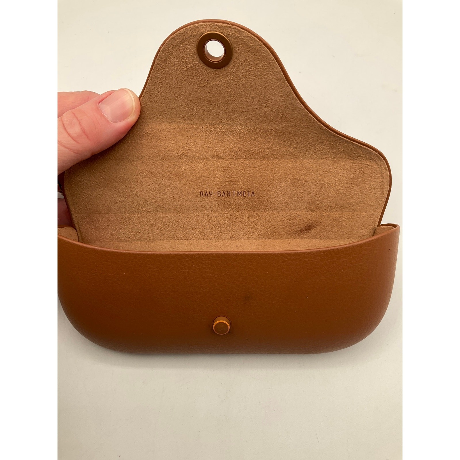 Pre-Owned Ray-Ban Meta Smart Glasses Charging Case- Brown