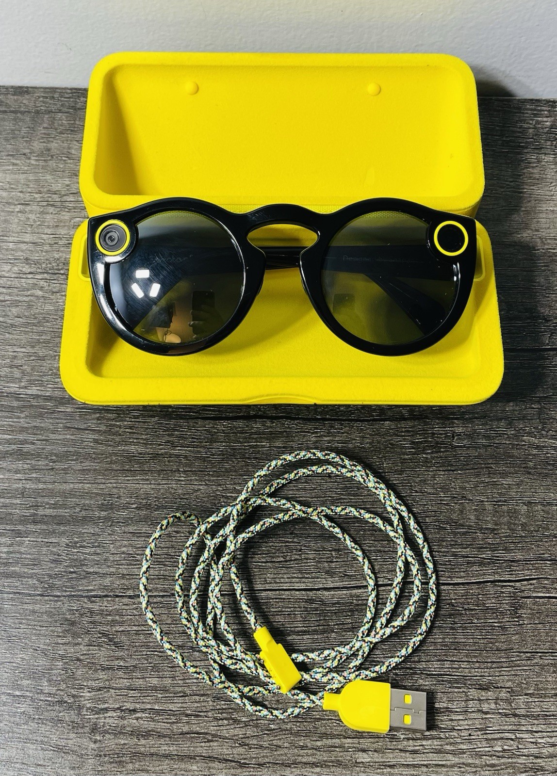 Snapchat Spectacles Gen 1 With Care And Charger- For Parts Or Repair