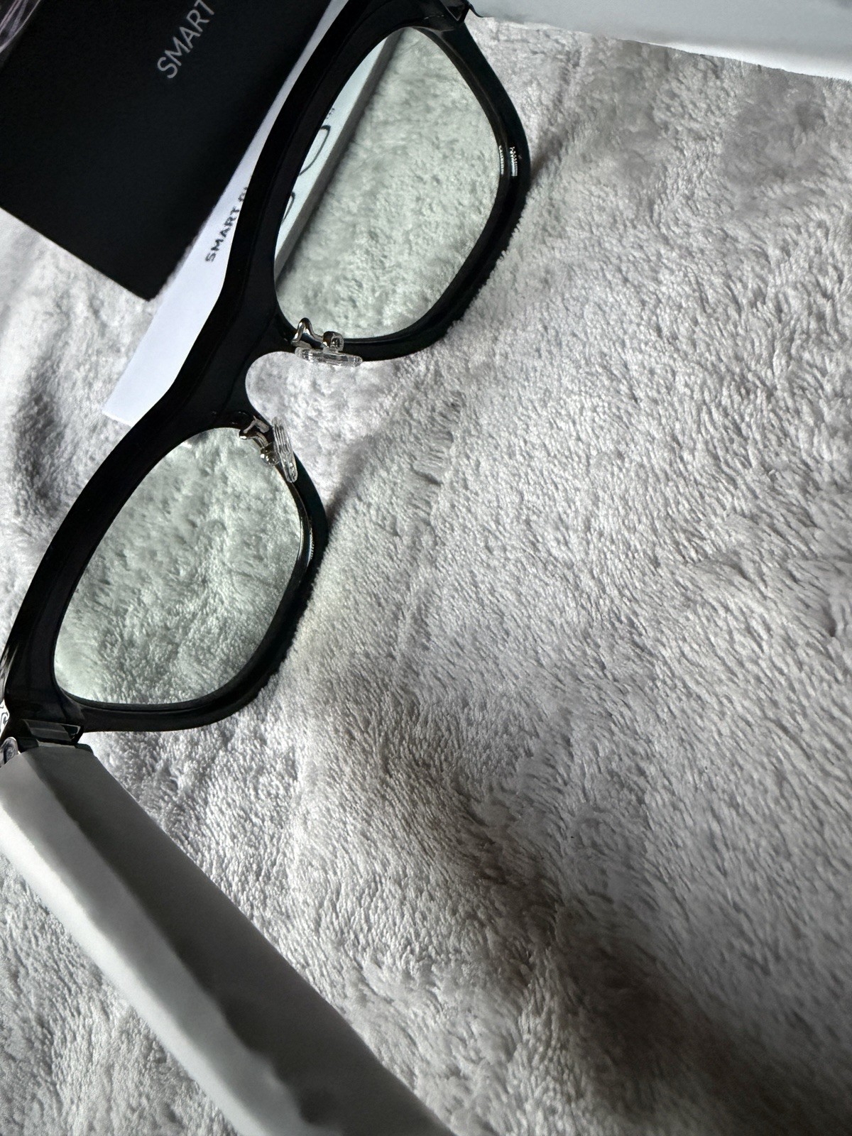 Osawalla Smart Glasses – Black Frame with Green-Tinted Lenses