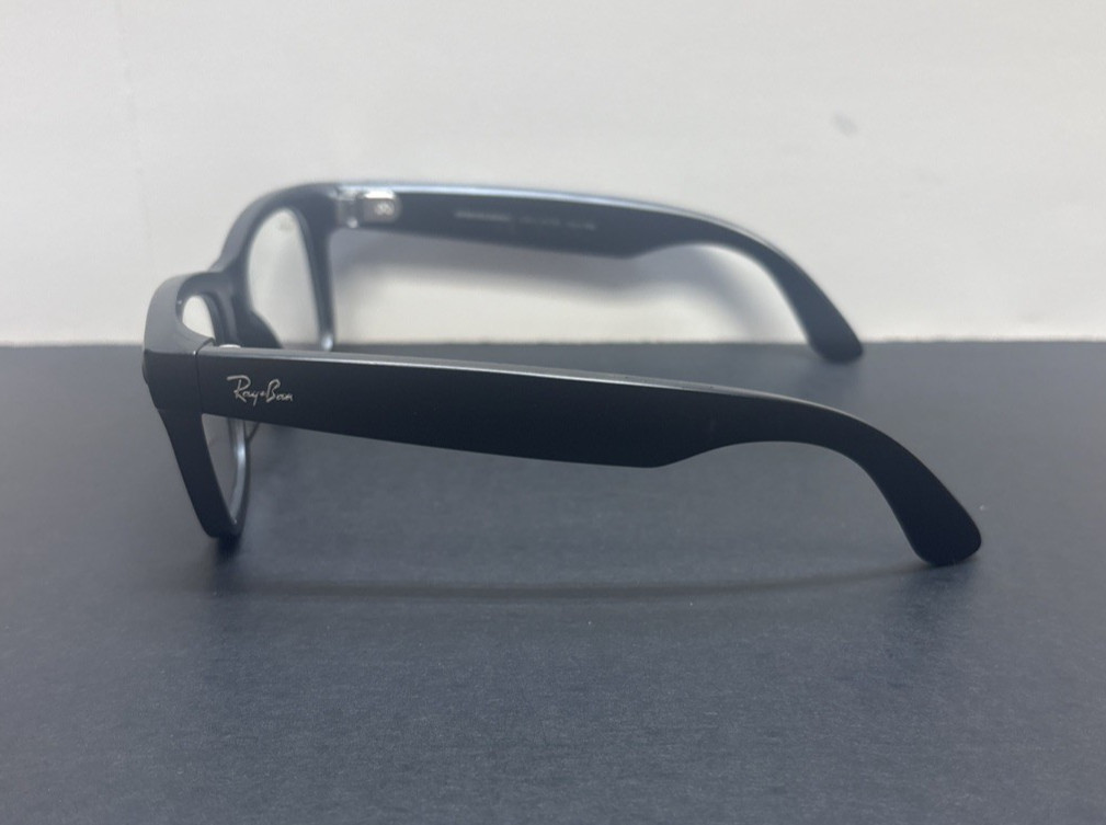 Ray-Ban Meta Wayfarer Smart Glasses Matte Black RW4008 601S1M 53 22 155 3F