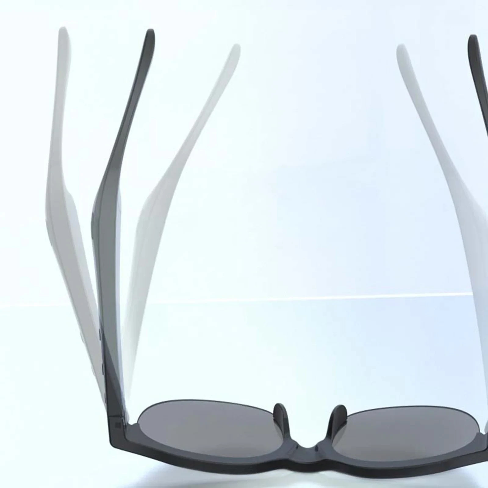 Wireless Glasses Headset For Hands Free Audio Streaming And Stable Connectivity