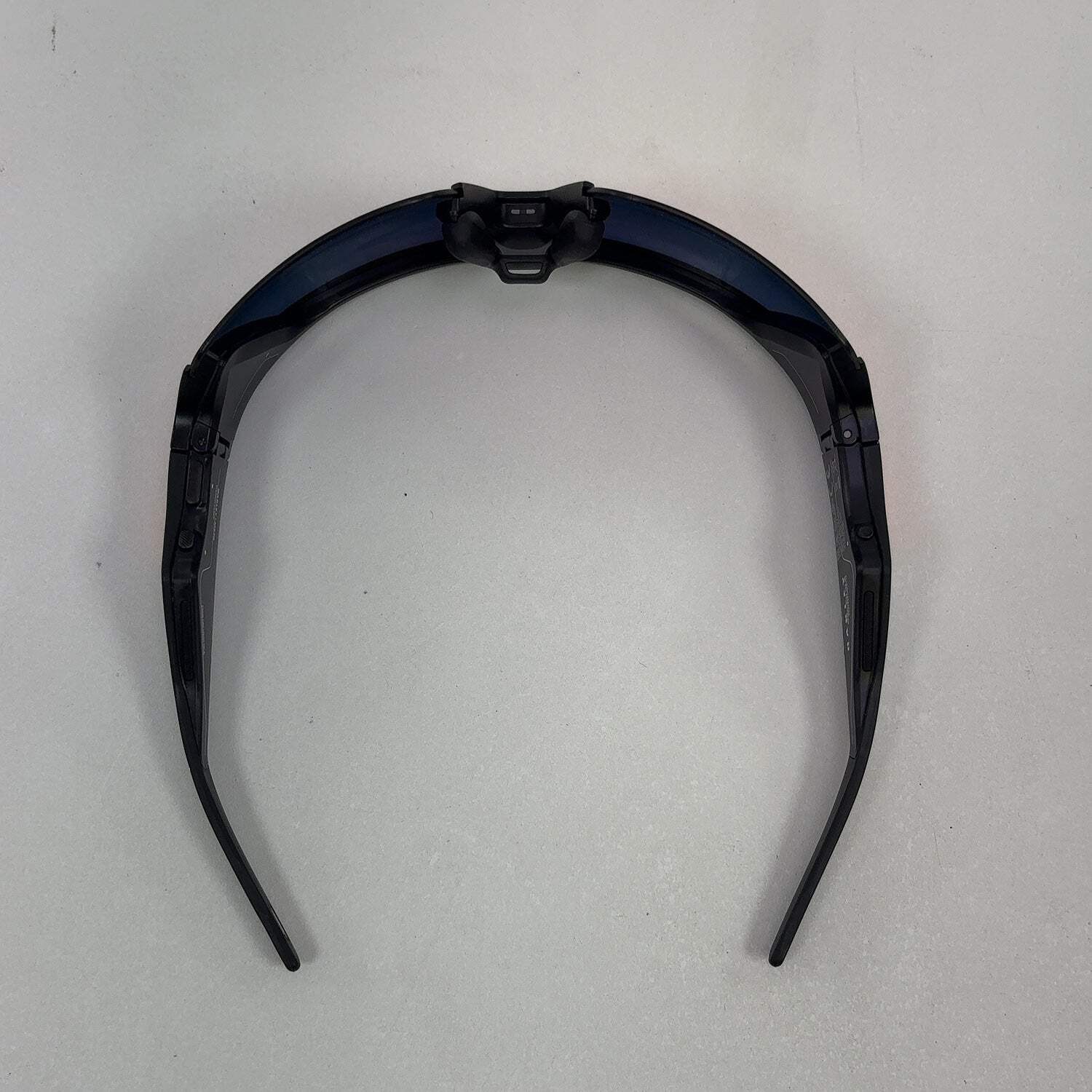 Open Box Oakley Meta Vanguard Matte Black Prizm OW8001-0152 AI Smart Glasses