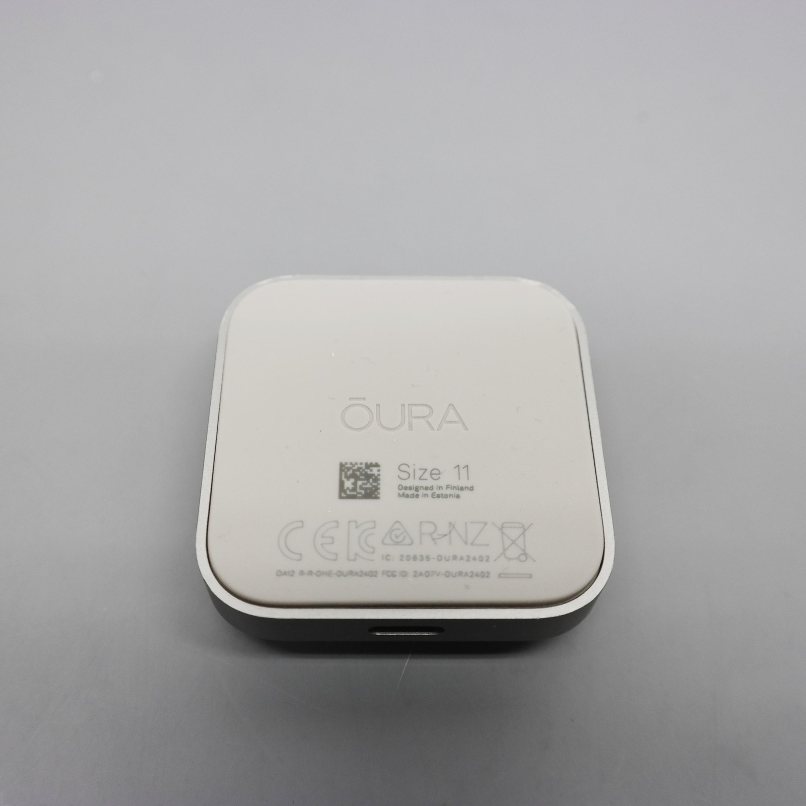Genuine Oura Ring 4 Charging Dock w/ Cable Size 11