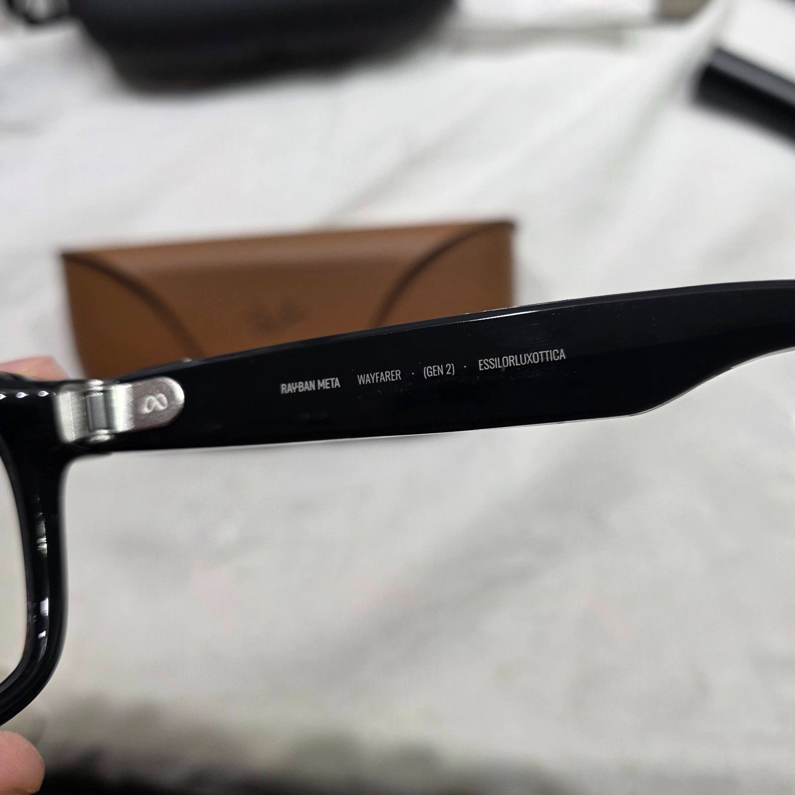 Ray-Ban Meta Wayfarer Gen 2 Smart Sunglasses – Shiny Black/Transitions – LARGE