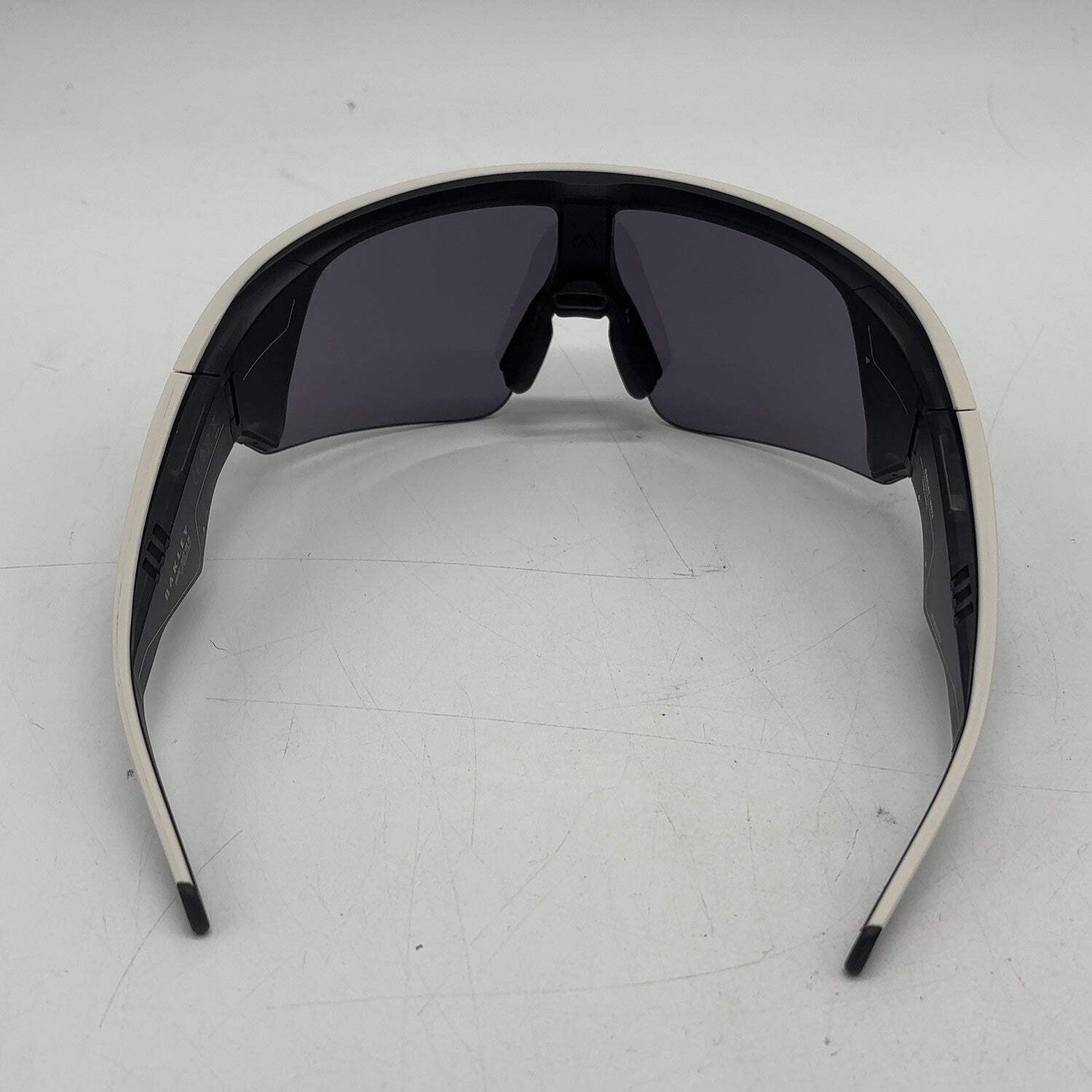 Oakley Meta Vanguard White Standard 0W8001 AI Smart Glasses