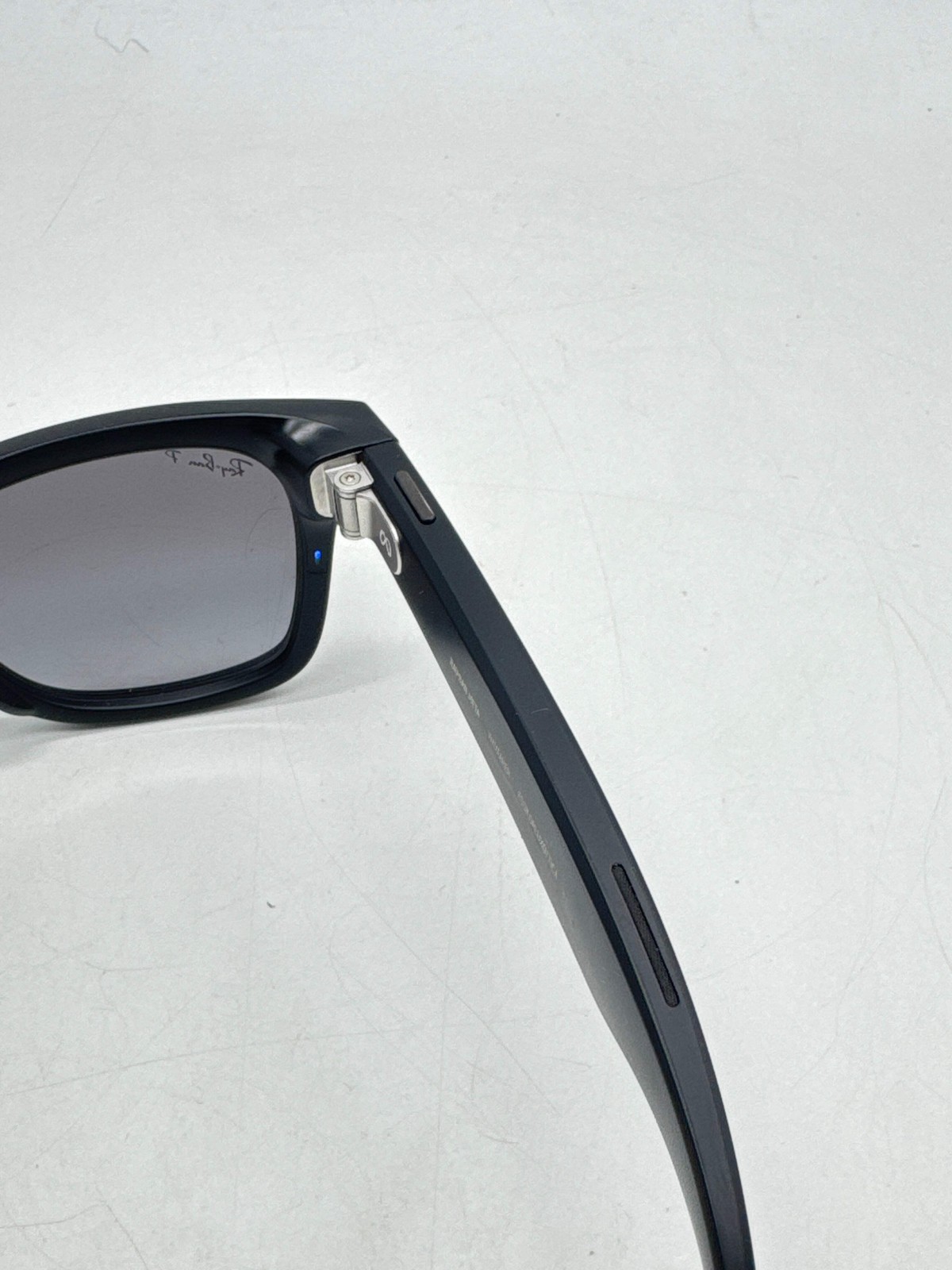 Ray-Ban Meta Wayfarer RW4006 Matte Black Polarized Smart Glasses Used