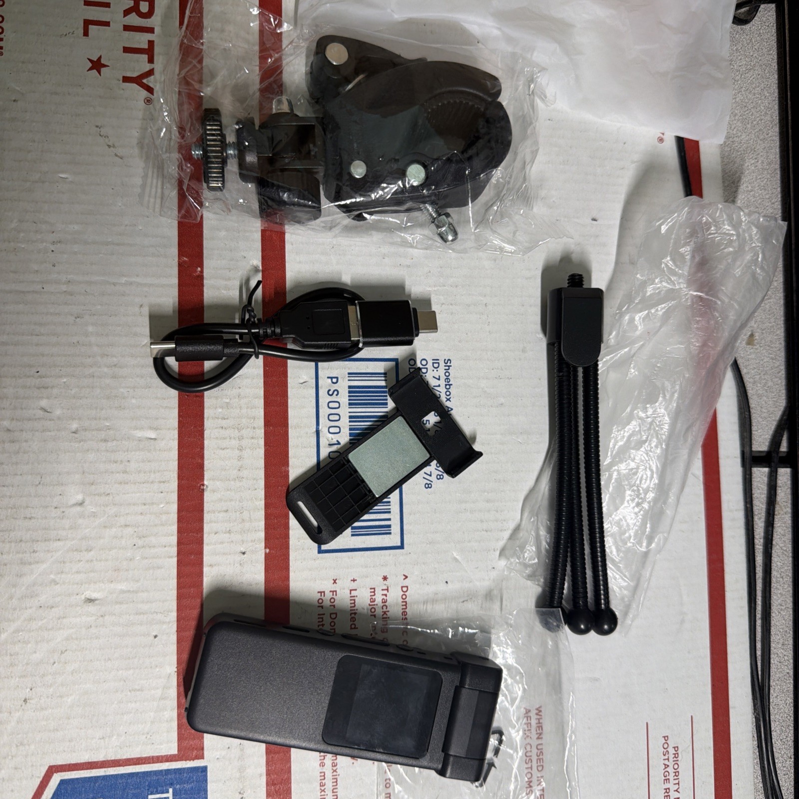 BFTD V011S 2K Body Camera with Audio and Video Recording, 1080P Portable