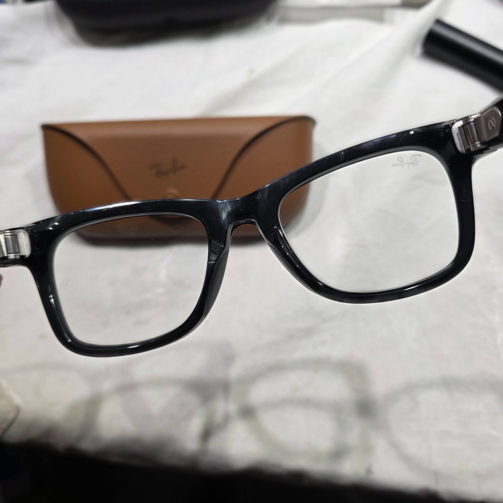 Ray-Ban Meta Wayfarer Gen 2 Smart Sunglasses – Shiny Black/Transitions – LARGE