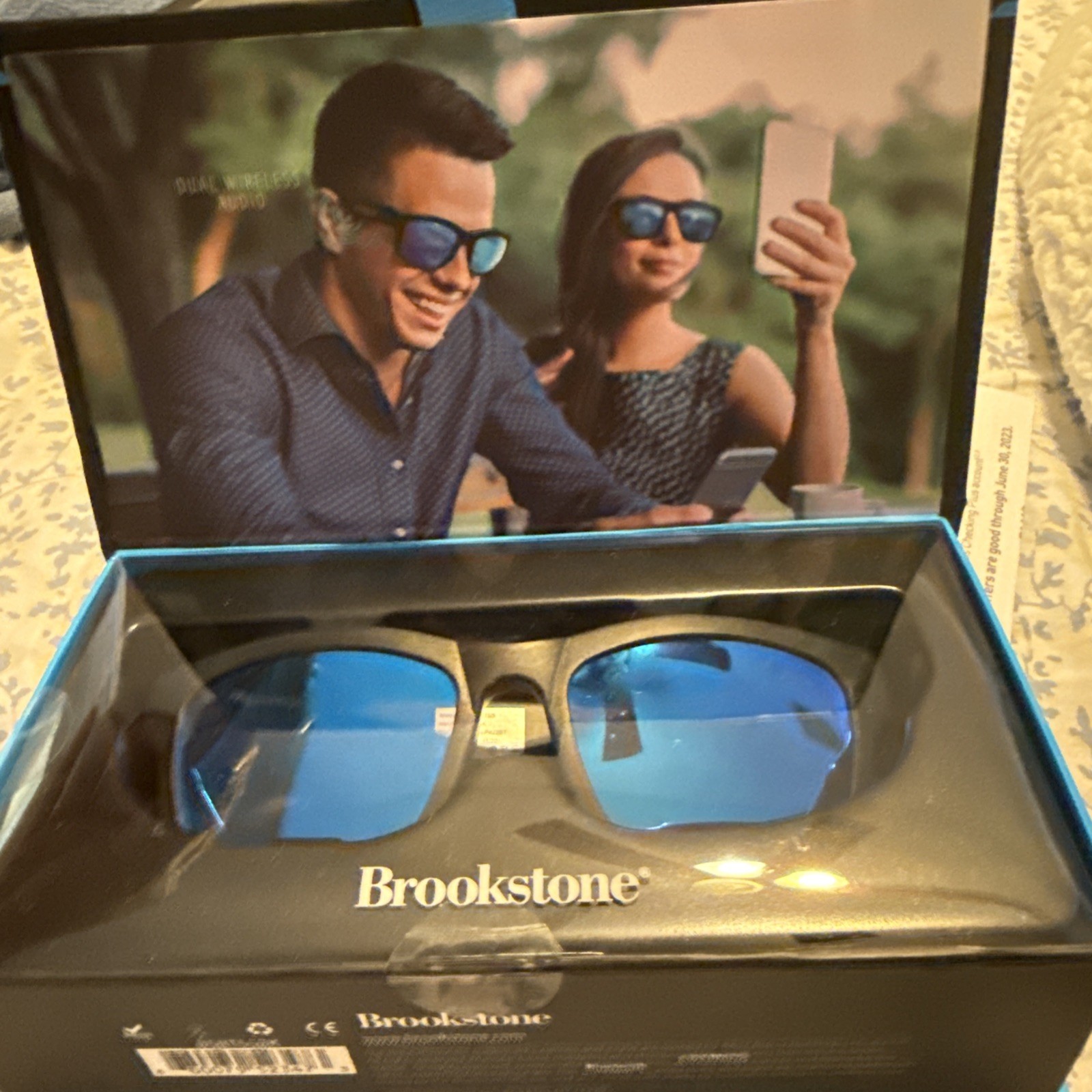 Brookstone Audioshades Sunglasses With Built In Speakers Bsbts5bk