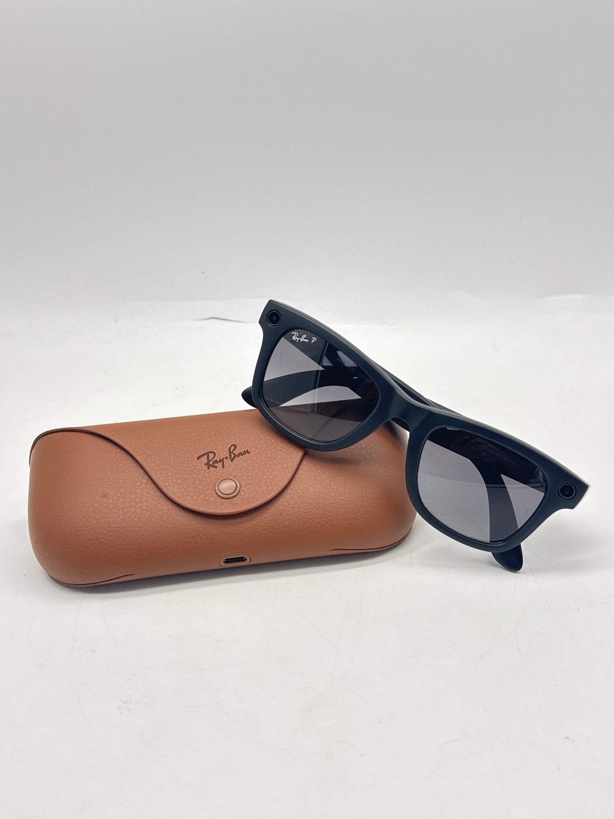 Ray-Ban Meta Wayfarer RW4006 Matte Black Polarized Smart Glasses Used