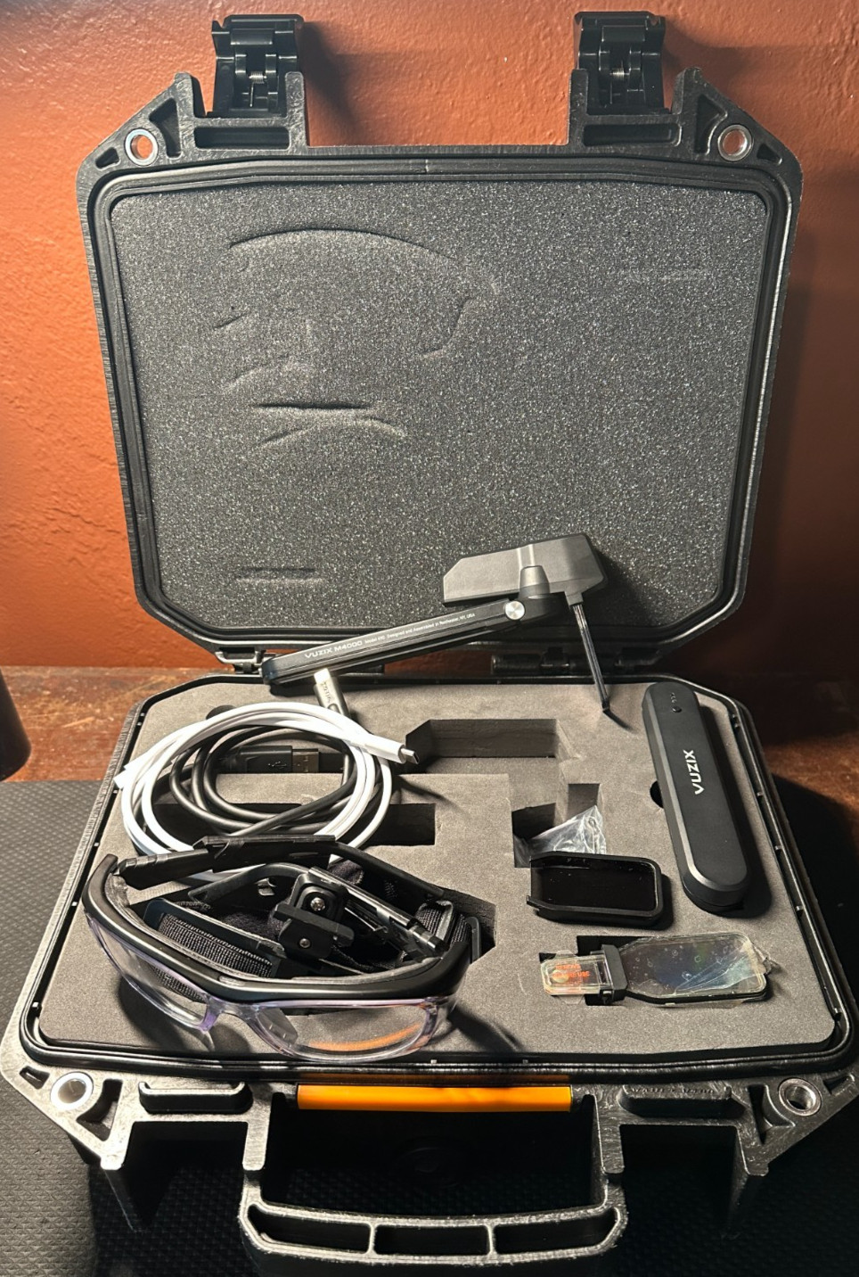 Vuzix M4000 Enterprise AR Smart Glasses Rugged Kit Waveguide XR1 Android