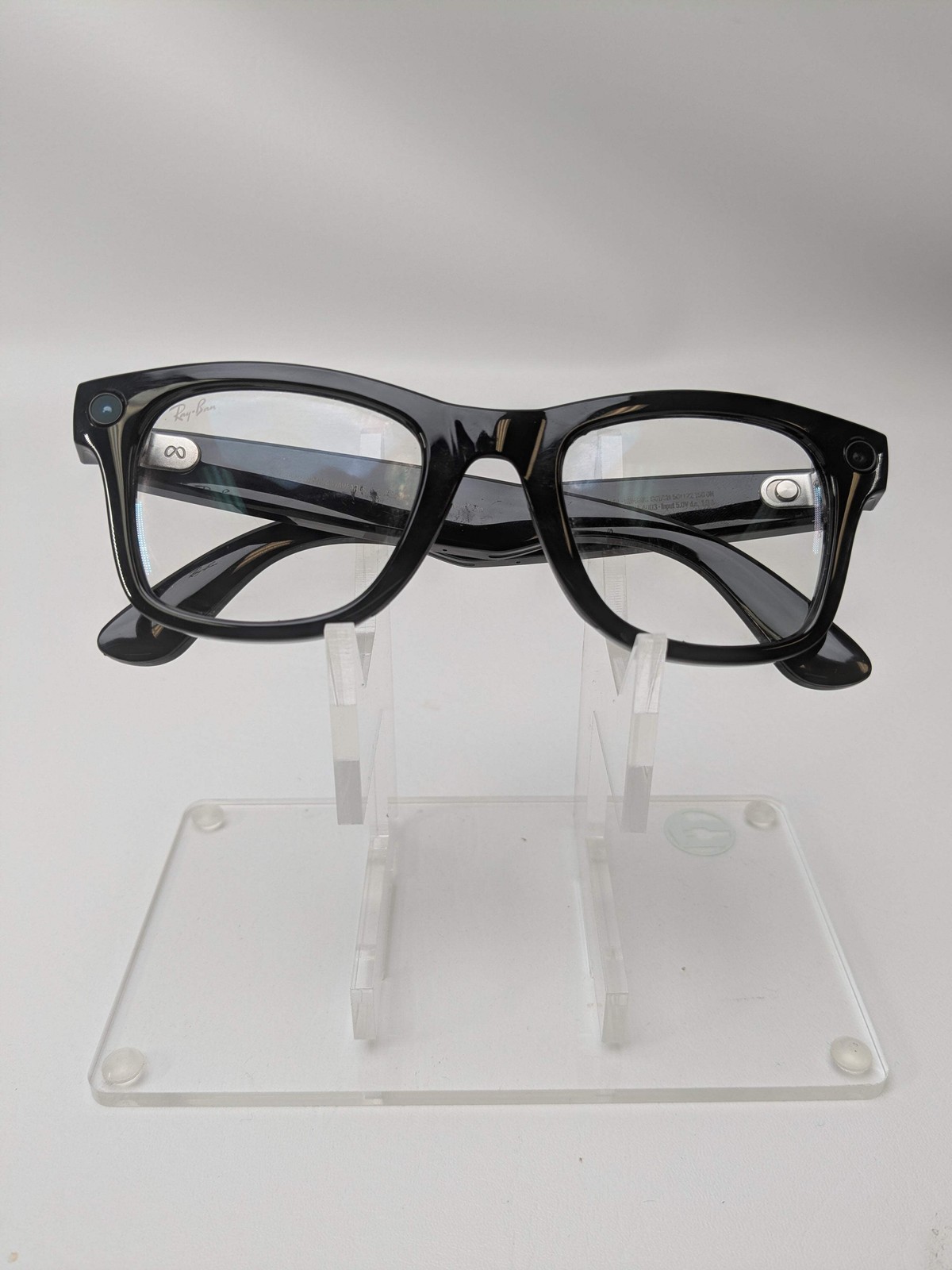 Ray-Ban Wayfarer Shiny Black Transitions RW4006 AI Smart Glasses