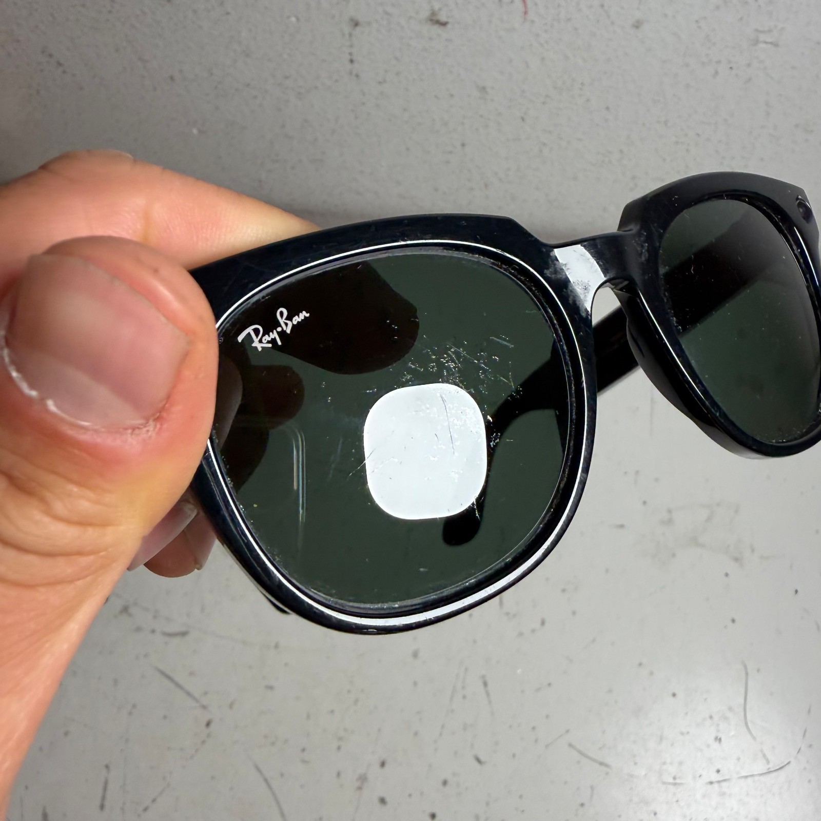 Ray-Ban Stories Meteor RW4005 Black Meta Smart Glasses with Charging Case