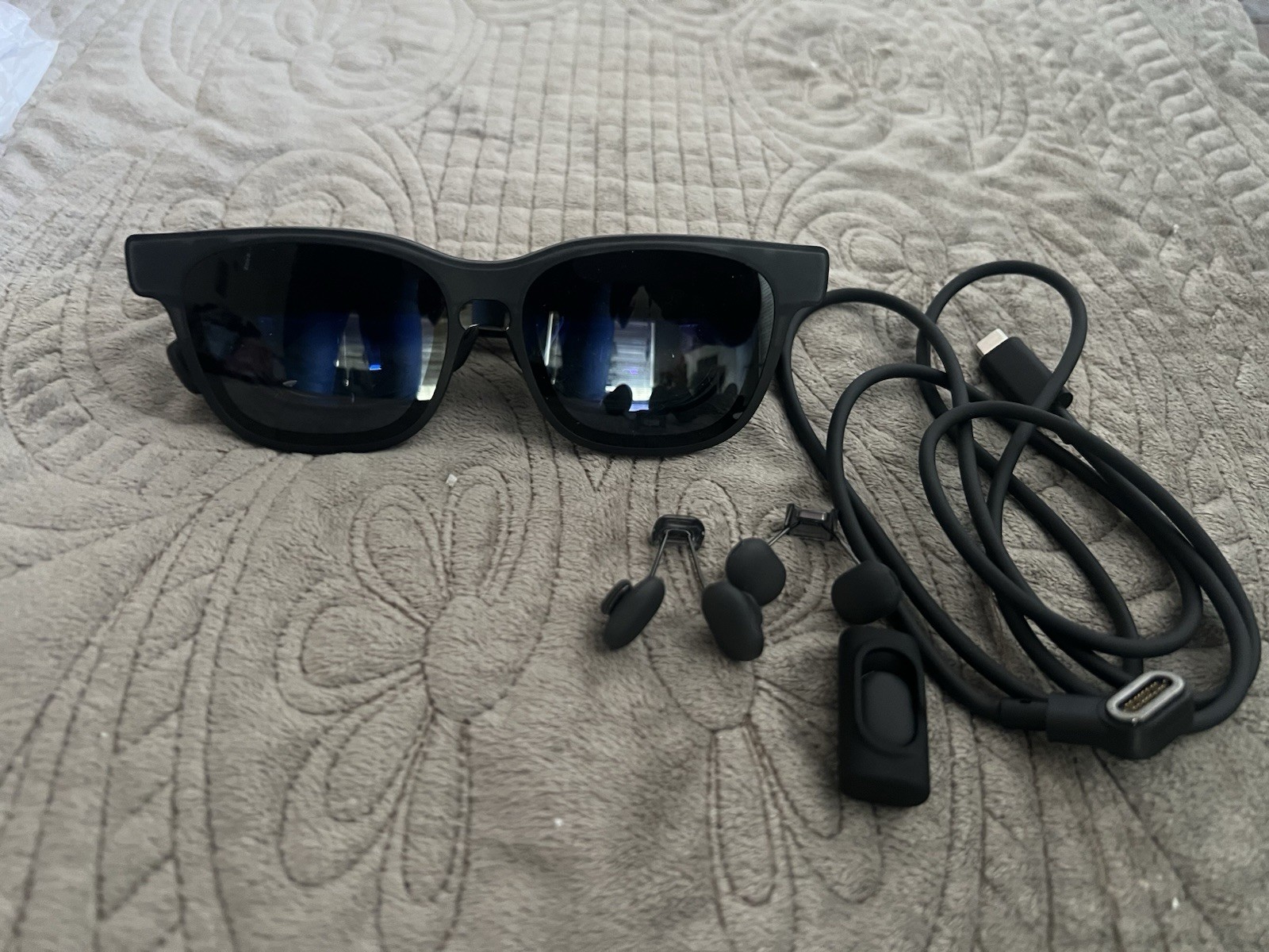 VITURE Luma Pro XR Glasses — 152” 1200p Ultra Sharp Display, 1000 Nits, 52° FOV