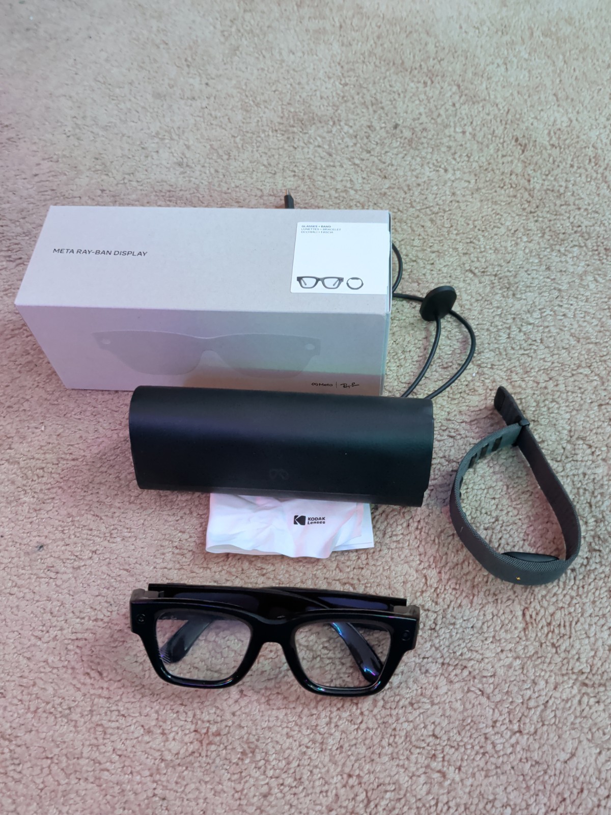 Meta Ray-Ban Display Smart Glasses Model SK-1001156-01 Size Large Size 2