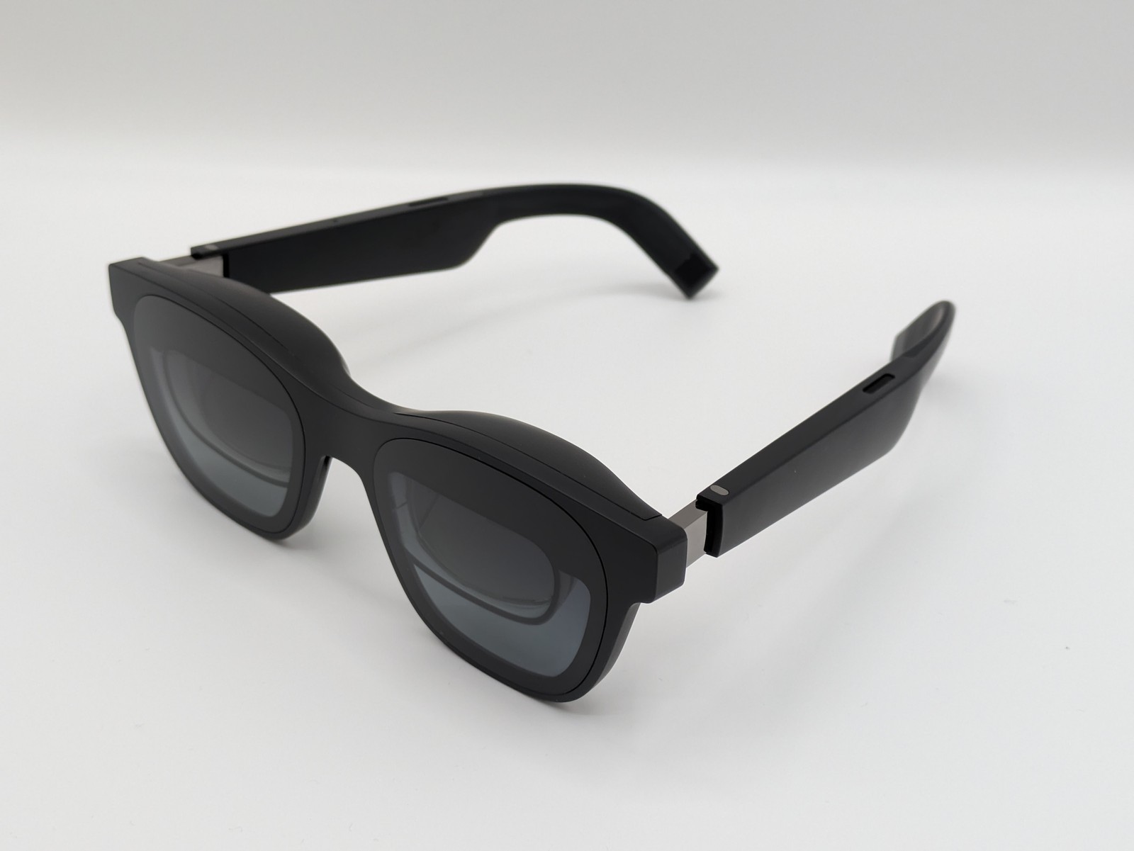 Xreal Air 2 Pro Smart AR Glasses 3D Cinema VR Wearable Device Giant Screen