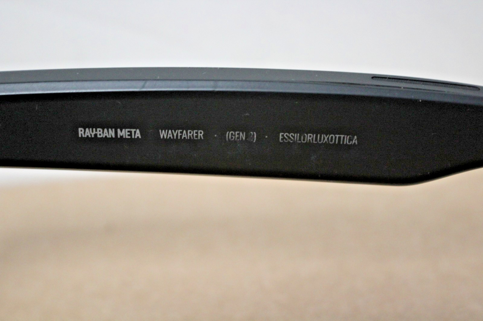 Ray-Ban Meta Wayfarer Gen 2 Matte Black Standard Smart Glasses – W/Charging Case
