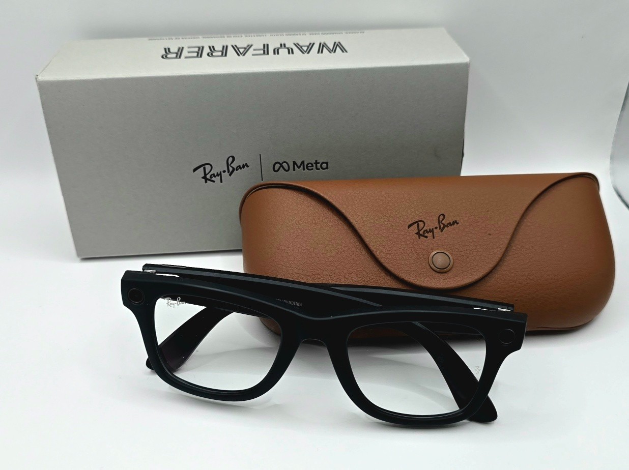 Ray-Ban Wayfarer RW4006 Smart Glasses Bluetooth Transition Lens