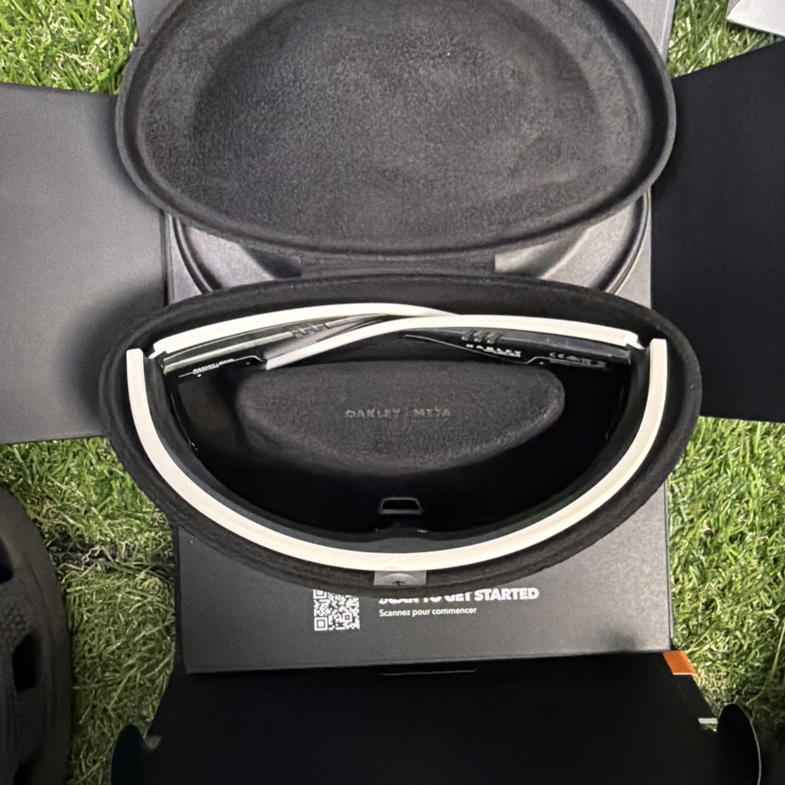 Oakley Meta – Vanguard glasses with Meta AI, Audio, Photo, Video Compatibilit…