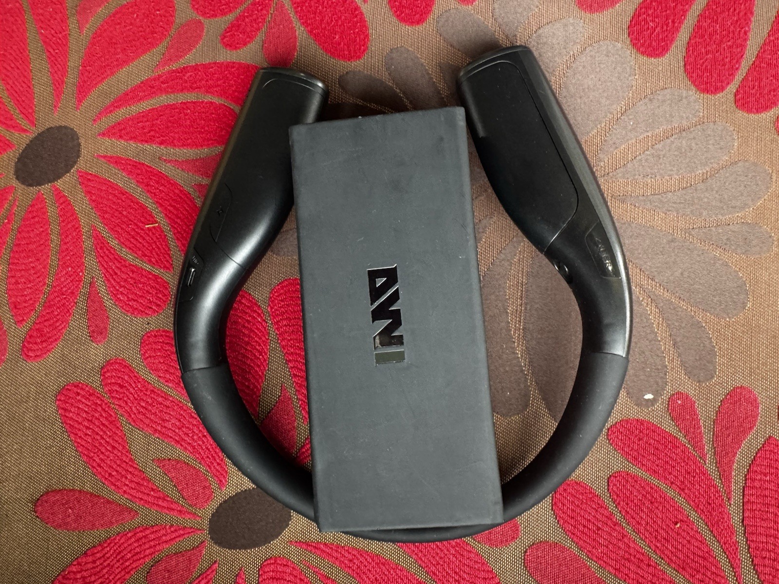 INMO AIR 3 Smart Glasses Bluetooth with Accessories and Original Box And Extras