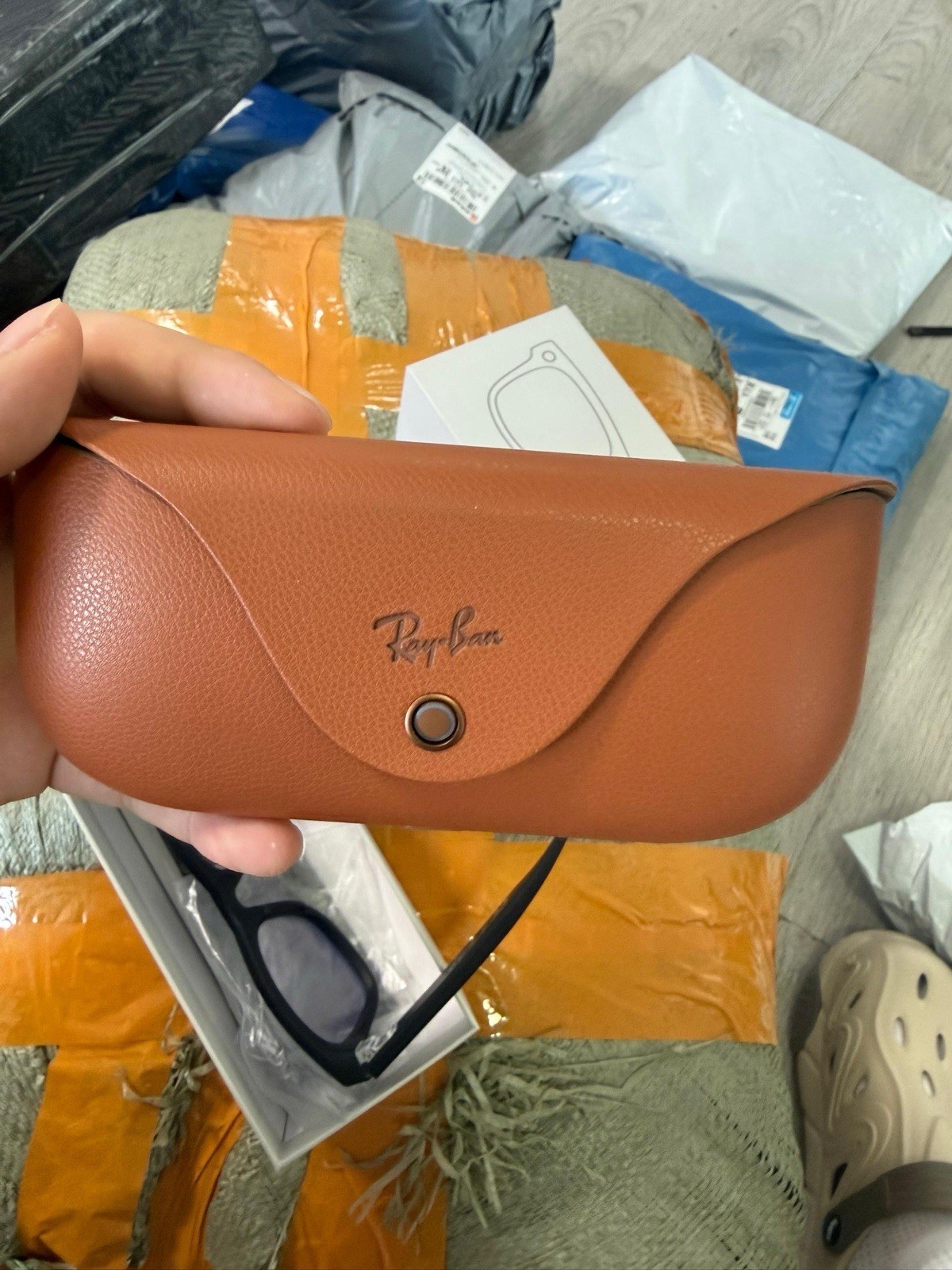 Ray-Ban Meta Smart Glasses Bluetooth RW4006 w/ Charging Case