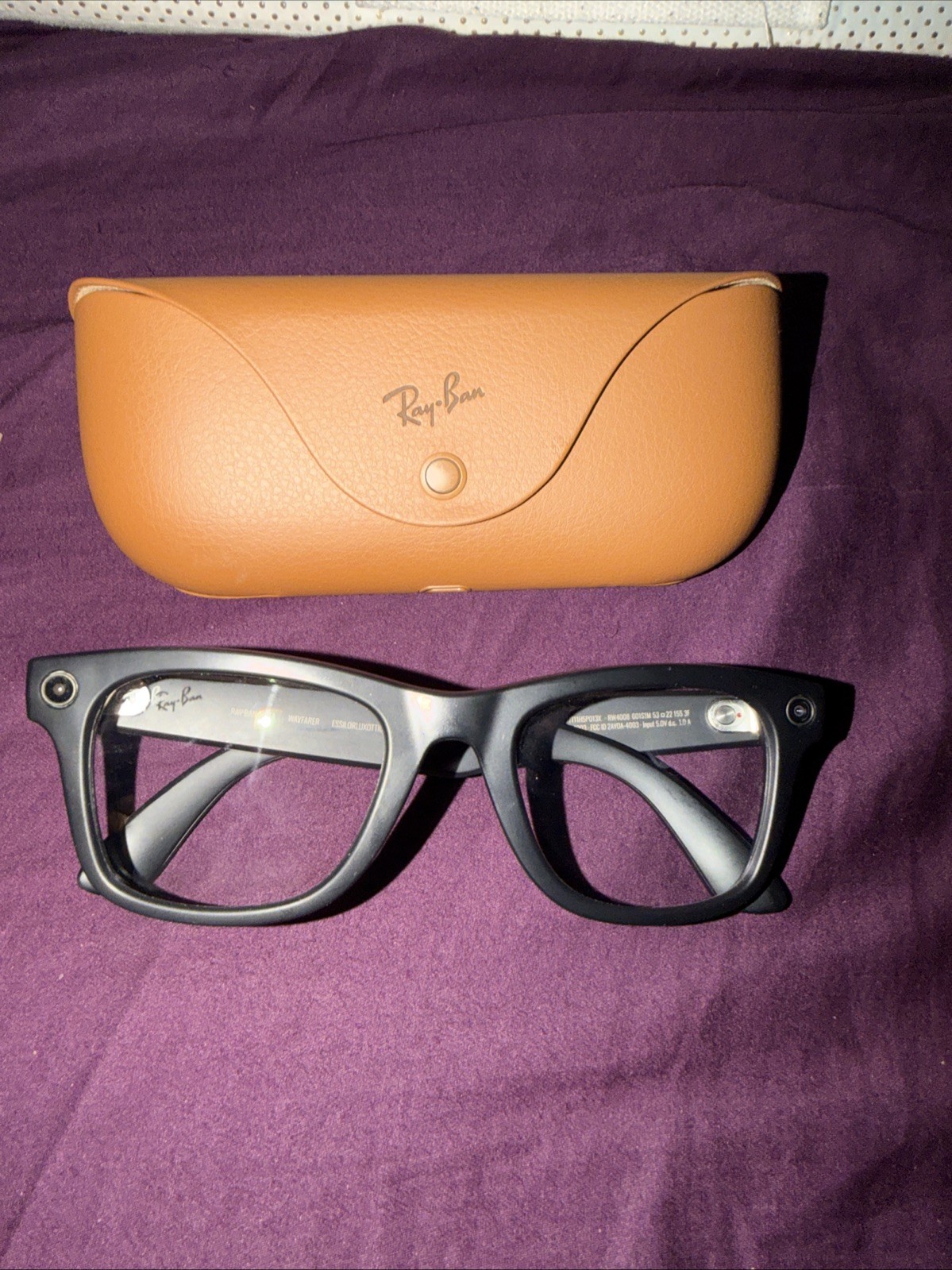 Ray-Ban Meta Skyler Gen 1 Shiny Black Transition AI Smart Glasses.No Power On