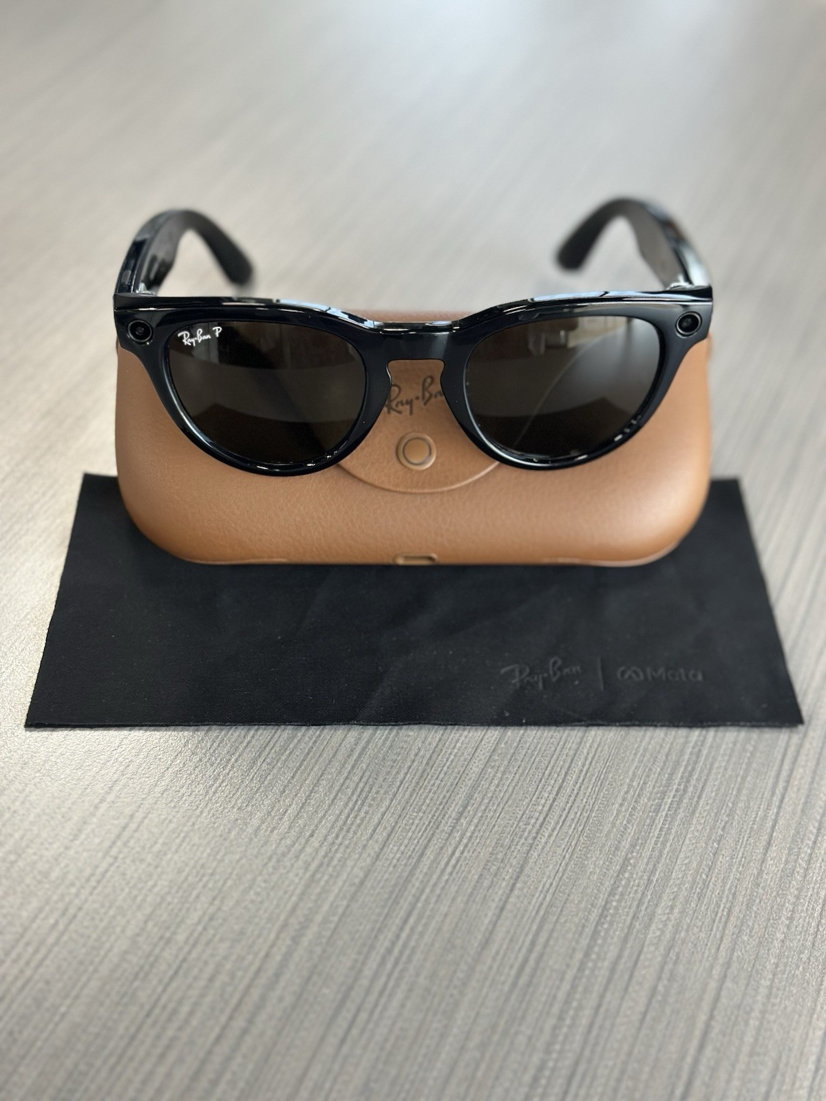 Meta Ray-Ban Headliner (Gen 1) Shiny Black with Polarized Green Lenses