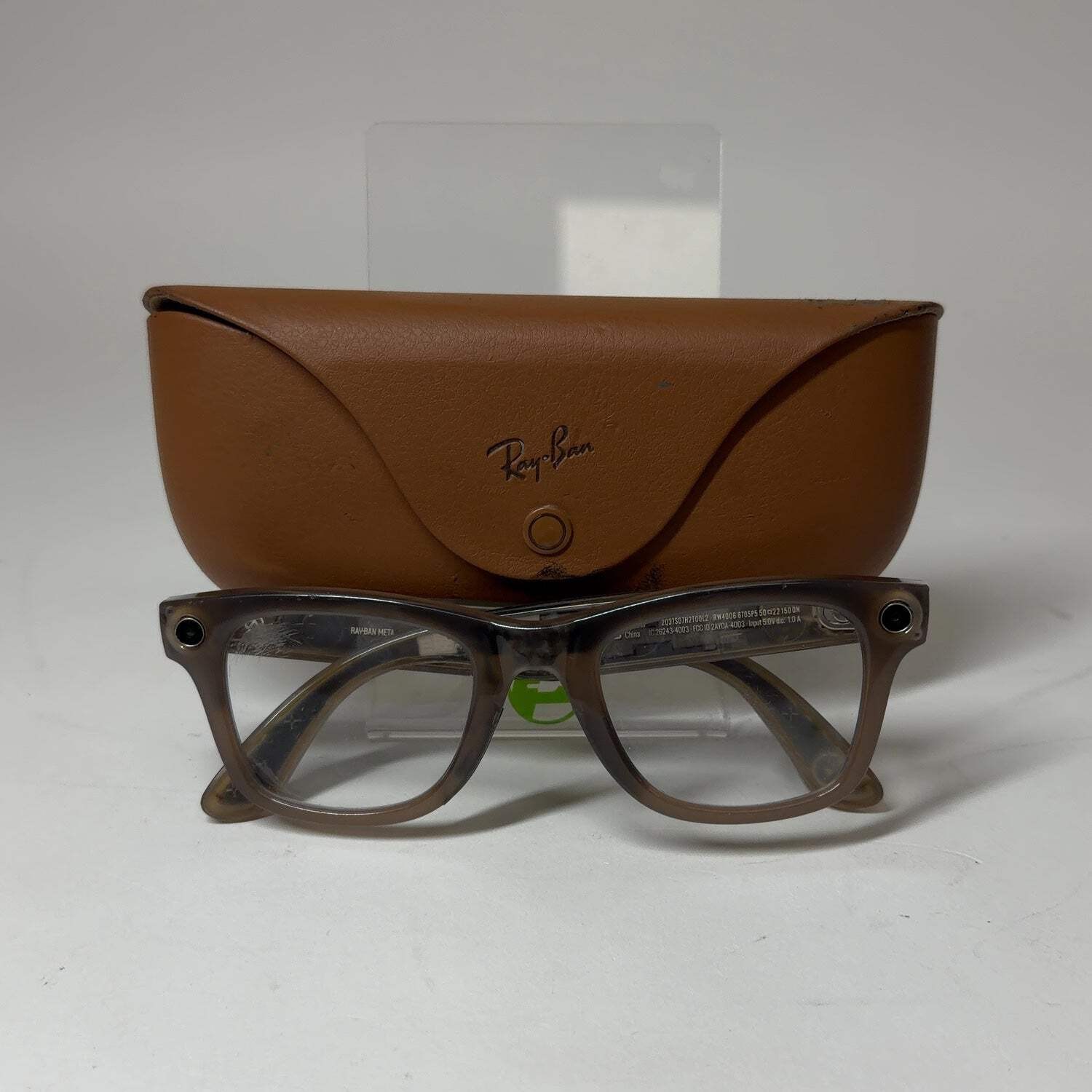 Broken Ray-Ban Stories Wayfarer Warm Grey Standard AI Smart Glasses Read
