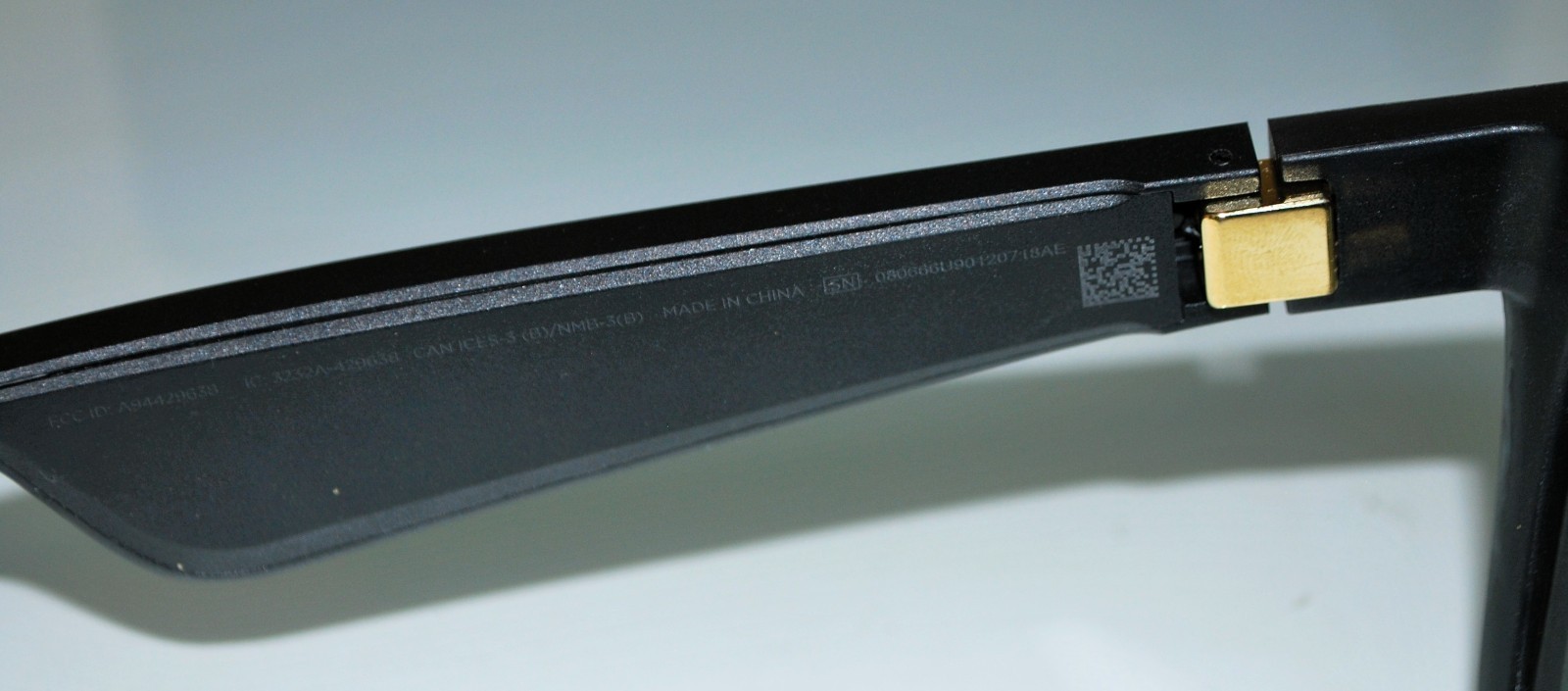 Bose Frames Bluetooth Smart Sunglasses with USB Cable and Case BMD0004