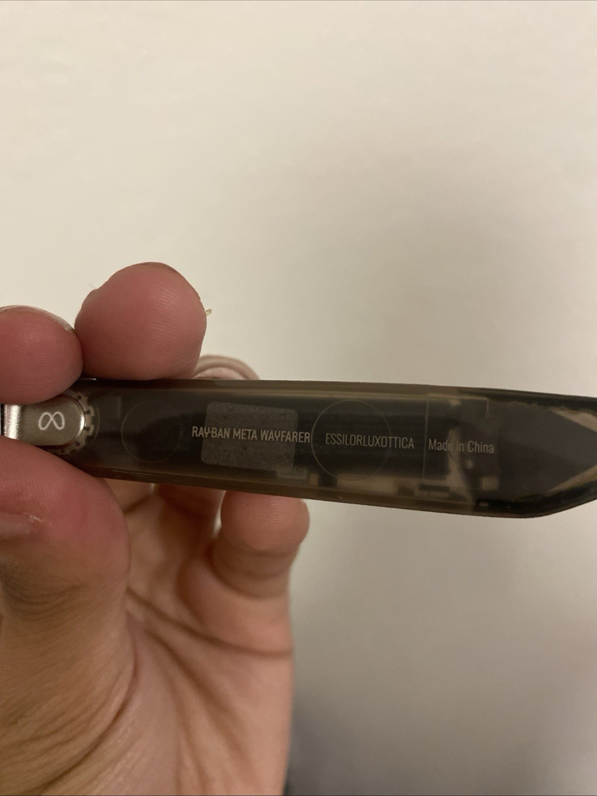 Ray-Ban Meta Wayfarer Smart Glasses RW4006 6705/P5 Warm Stone AS-IS No Case
