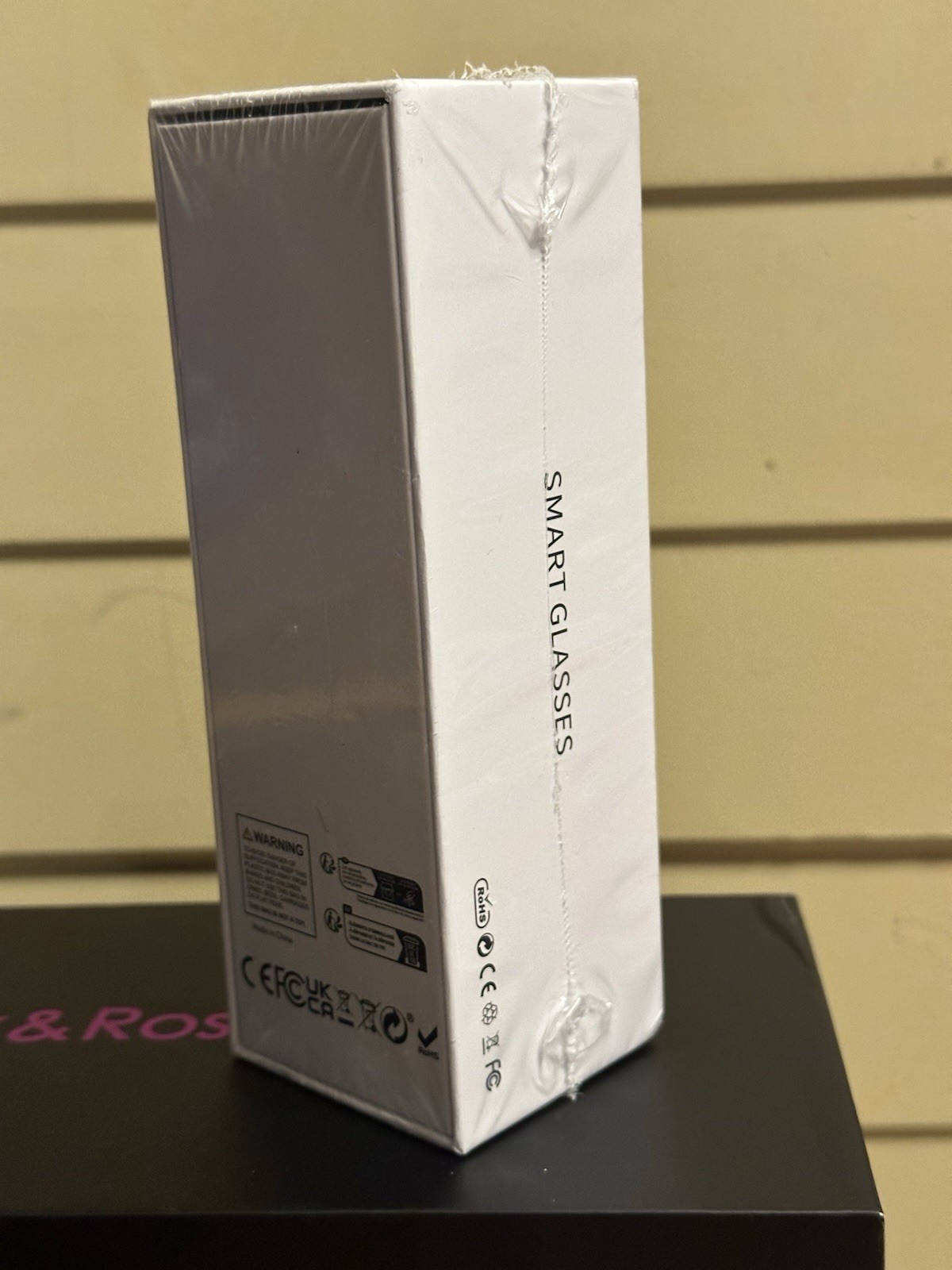 Factory Sealed – Bluetooth Audio Sleek Black Smart SunGlasses w/ Free Shipping