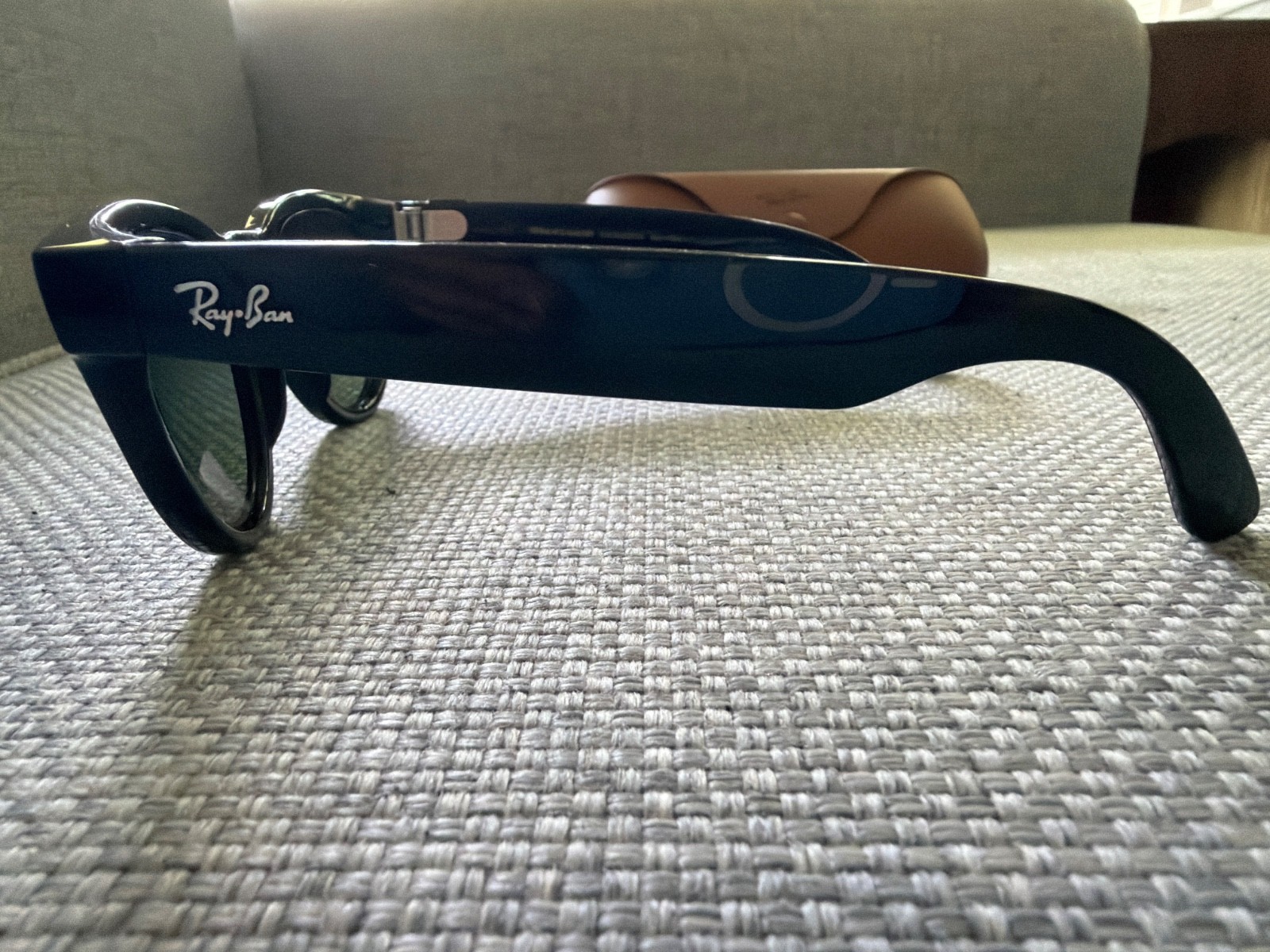 Ray-Ban Meta (Gen 1), Headliner, Shiny Black | Smart Al with polarized lenses