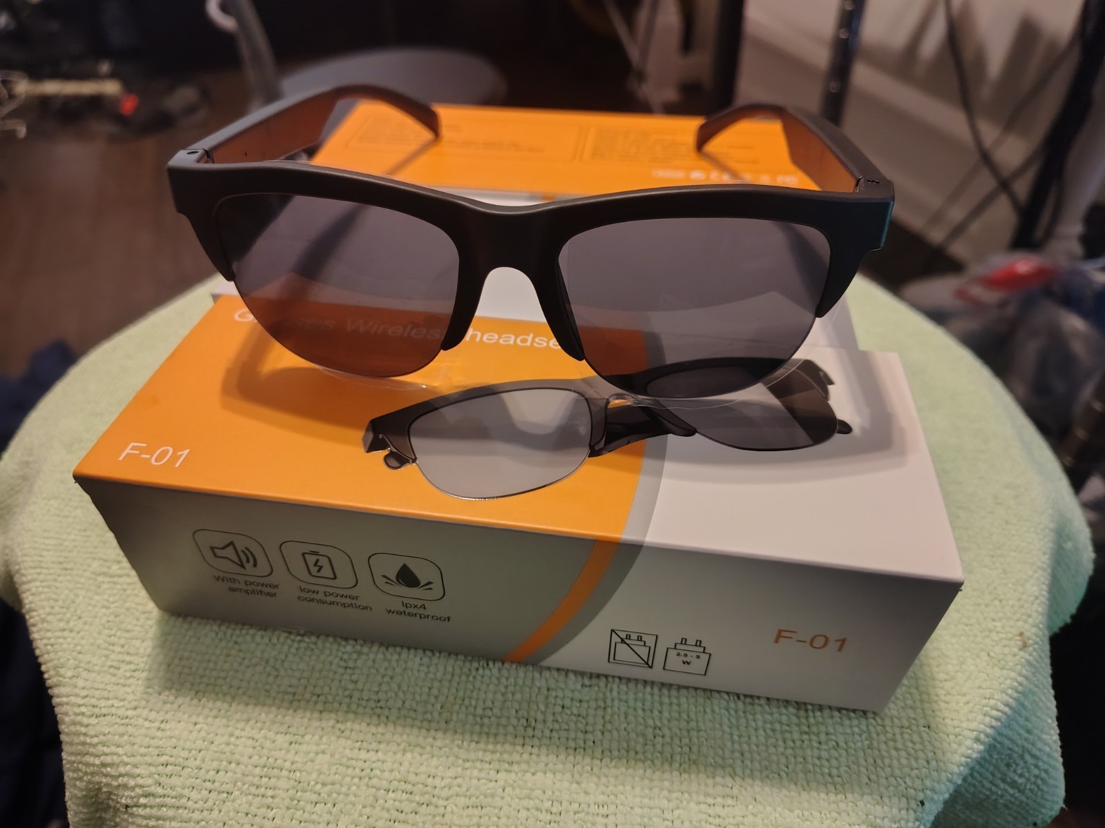 F-01 Wireless Bluetooth Speaker Audio Sunglasses Headset