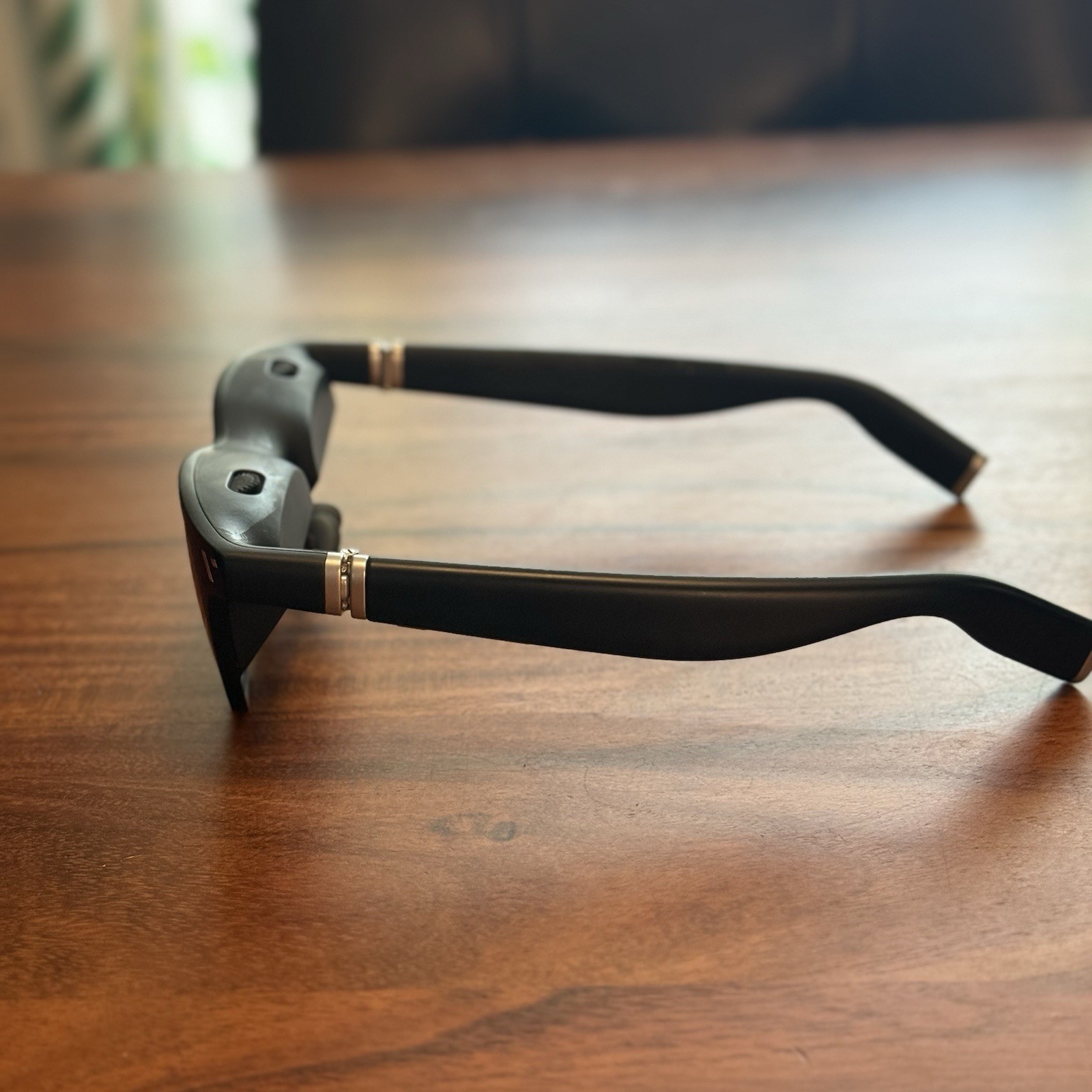 VITURE One XR Smart Glasses Black w/ Case, Box & USB Cable MPN One XR