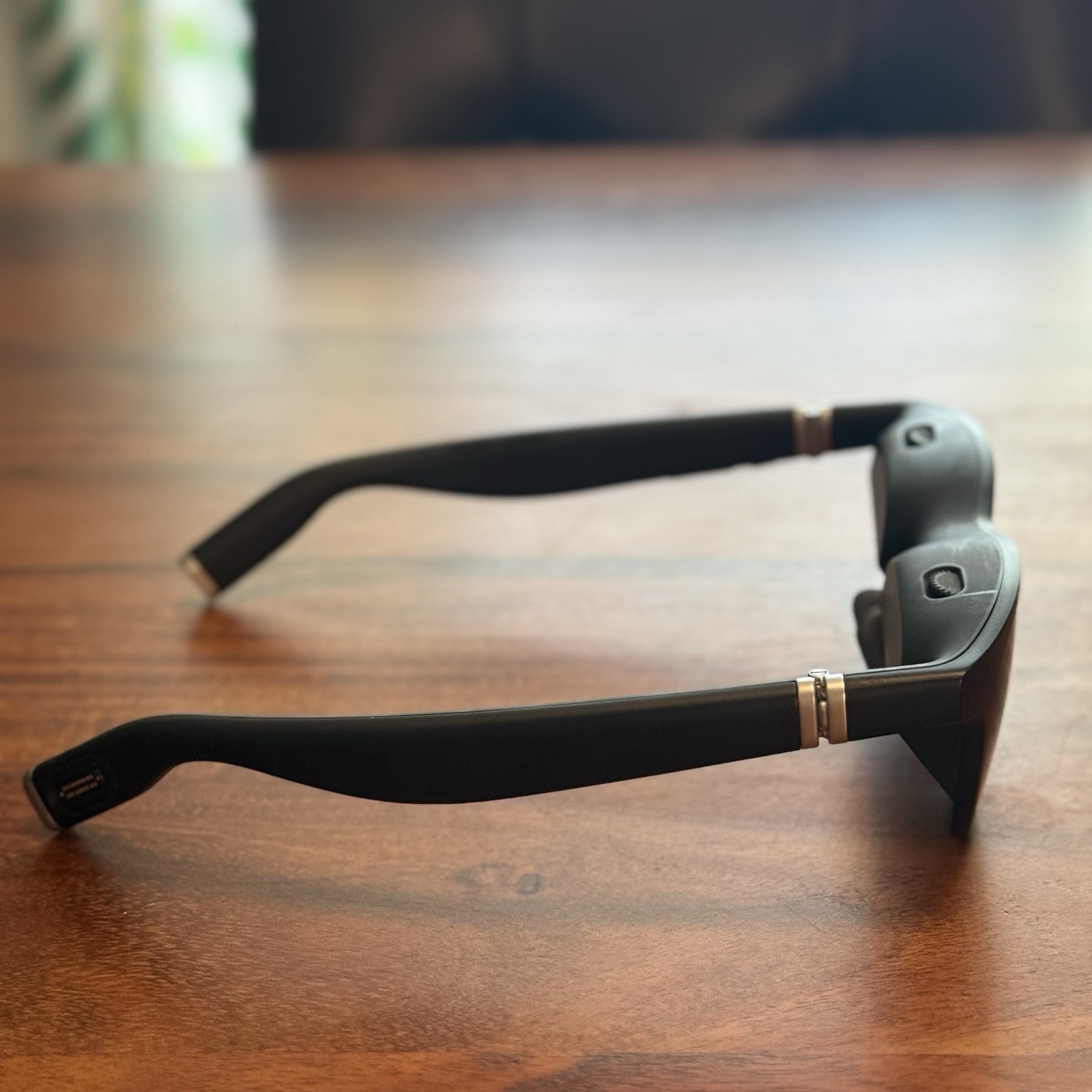 VITURE One XR Smart Glasses Black w/ Case, Box & USB Cable MPN One XR