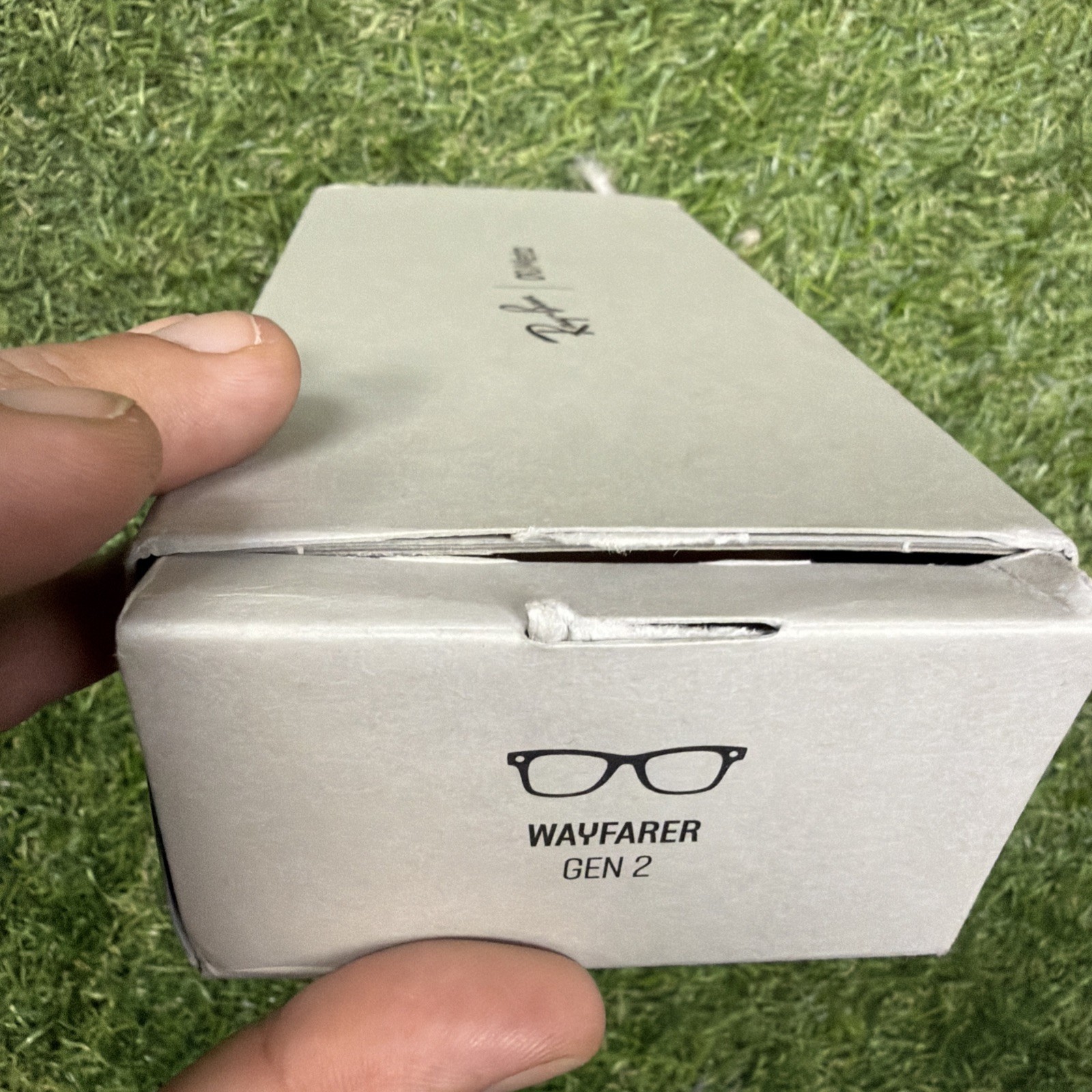 Meta Wayfarer Gen 2 RW4012 Shiny Black Frame w/ TRANSITION GRAPH GREEN S50