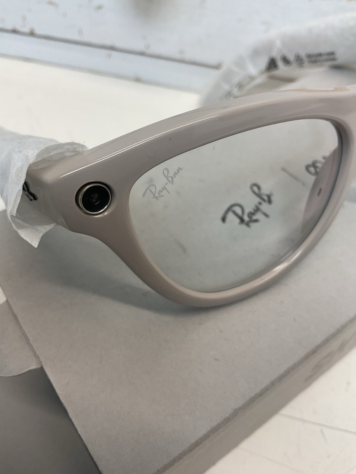 Ray-Ban Meta Skyler Gen 2 RW4014 Size 52 Smart Glasses Chalky Gray