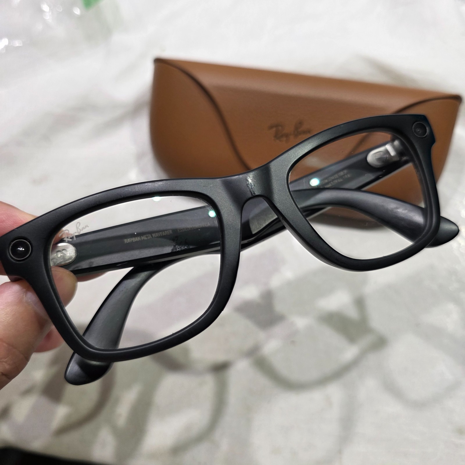 Ray-Ban Meta Wayfarer Smart Sunglasses – Matte Black/Transitions – RW4006 – REG