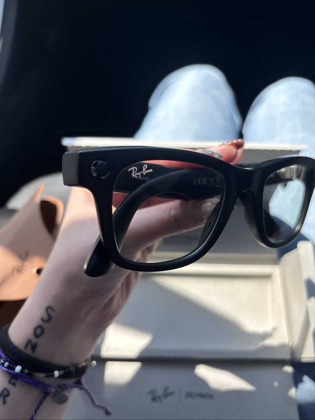 Ray-Ban Wayfarer Smart Glasses Polarized RW4006 Matte Black Bluetooth Wi-Fi USB