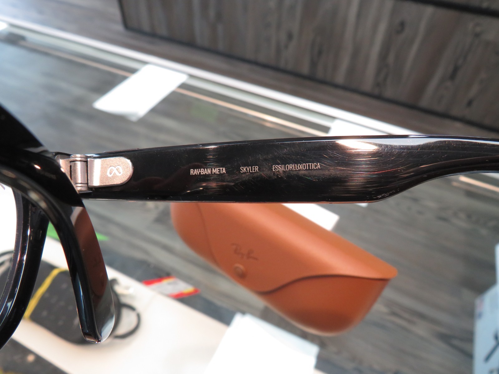 Meta Ray-Ban Skyler RW4010 Gen 1 Smart Glasses Shiny Black – Excellent Condition