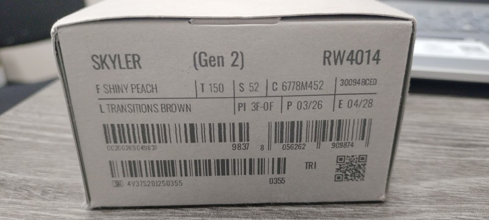 Ray-Ban Meta Skyler (Gen 2) Shiny Transparent Peach Transitions® Brown Lenses