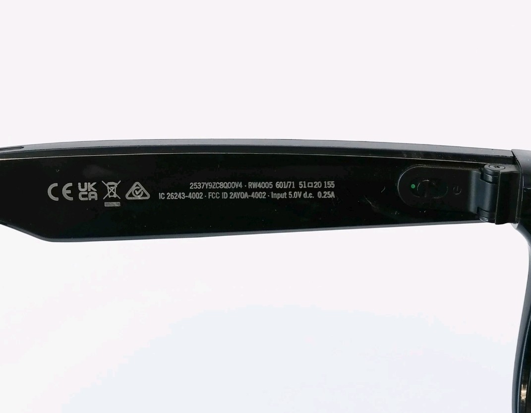 Ray-Ban Stories Meteor Smart Glasses RW4005 Shiny Black Frame, G15 Green Lens