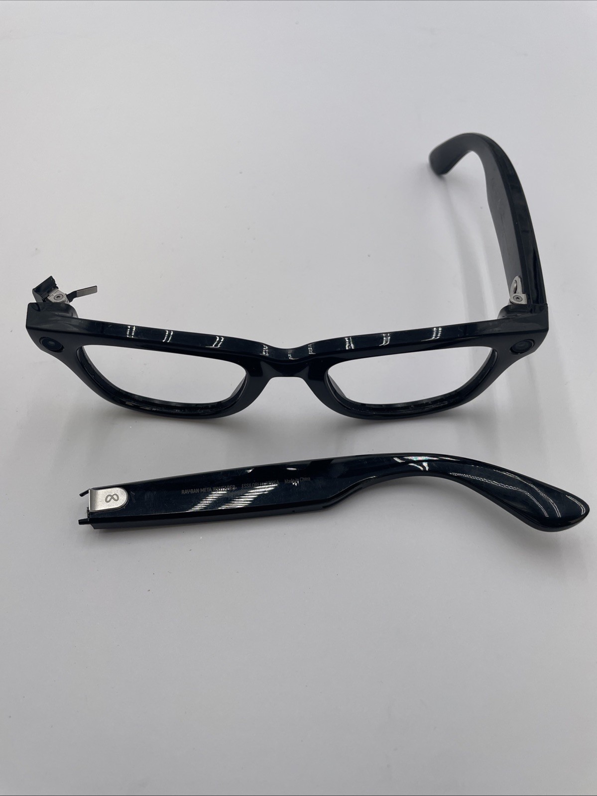 Ray-Ban Meta Wayfarer Smart Sunglasses RW4006 – Shiny Black – Parts Only