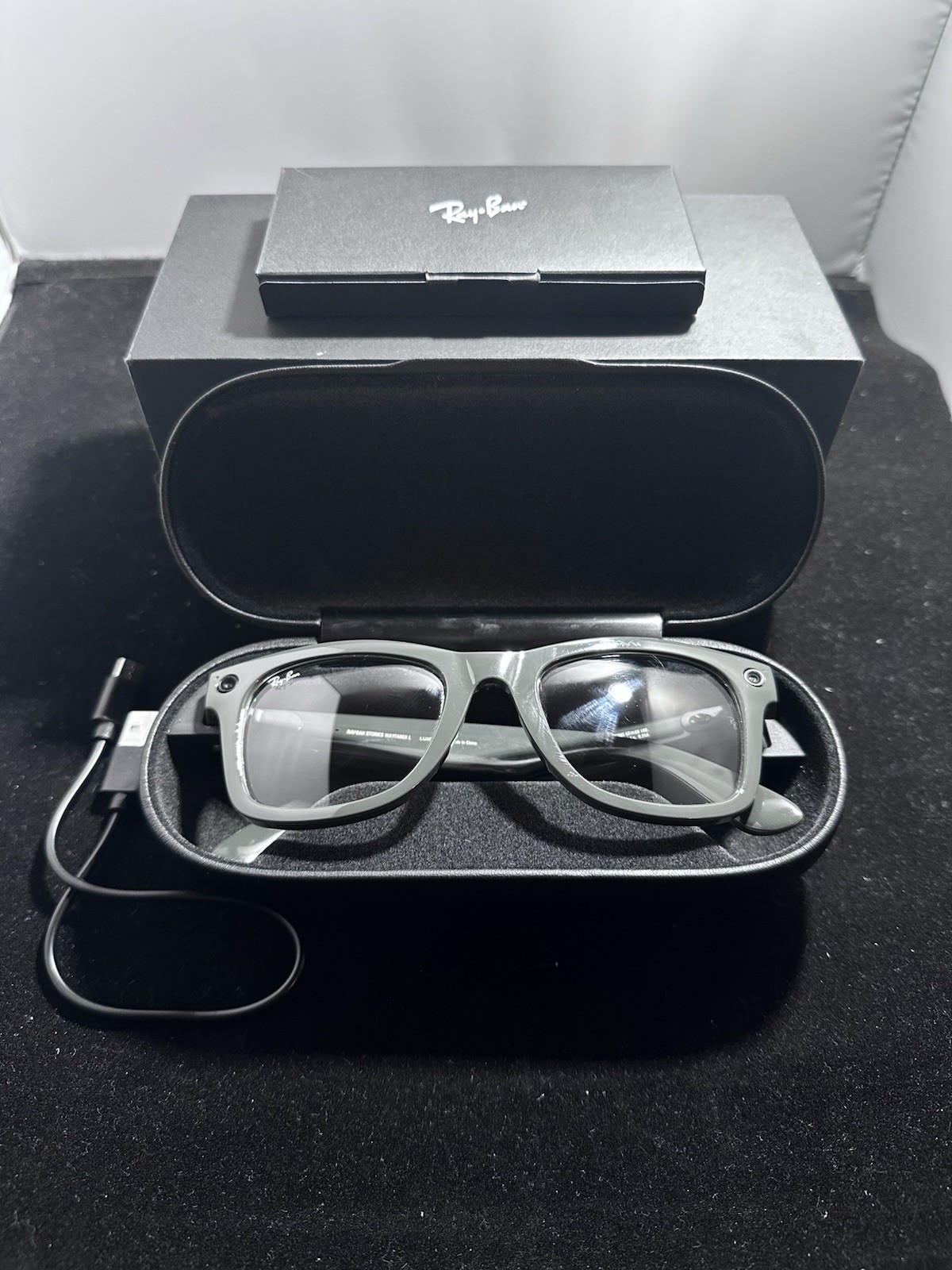 Ray-Ban – Stories Wayfarer Smart Glasses 50mm – Shiny Olive/Transitions G-15