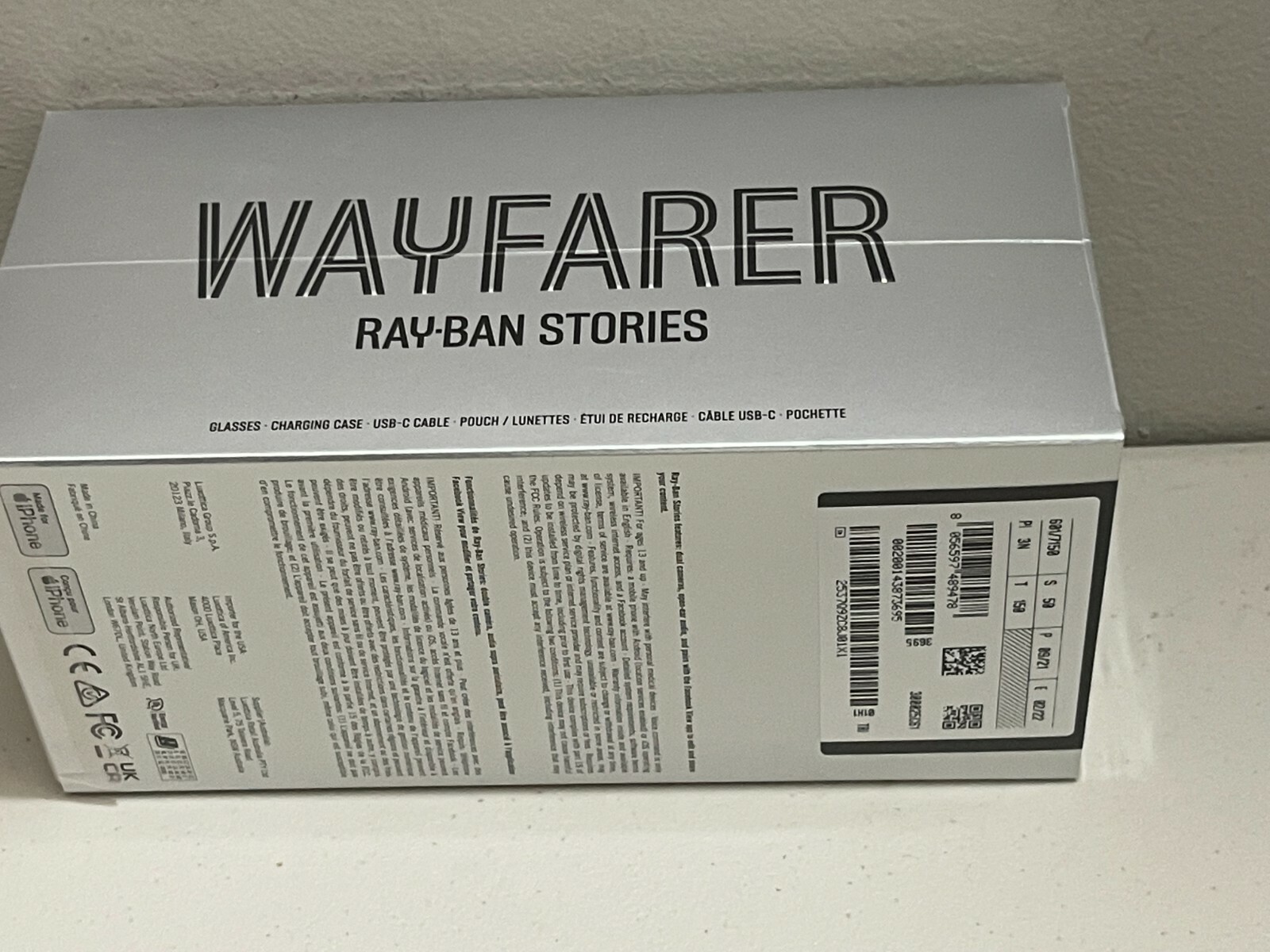 Ray-Ban Stories Wayfarer FACEBOOK Smart Glasses Black Frames wit Green G-15 Lens