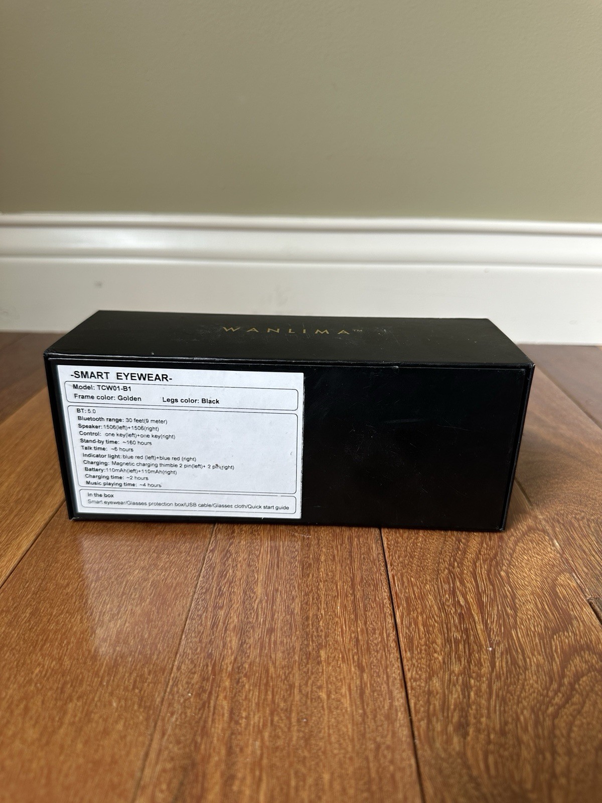 SMART EYEWEAR SMART SPEAKER SUNGLASSES WITH CHARGER AND LENS CLOTH