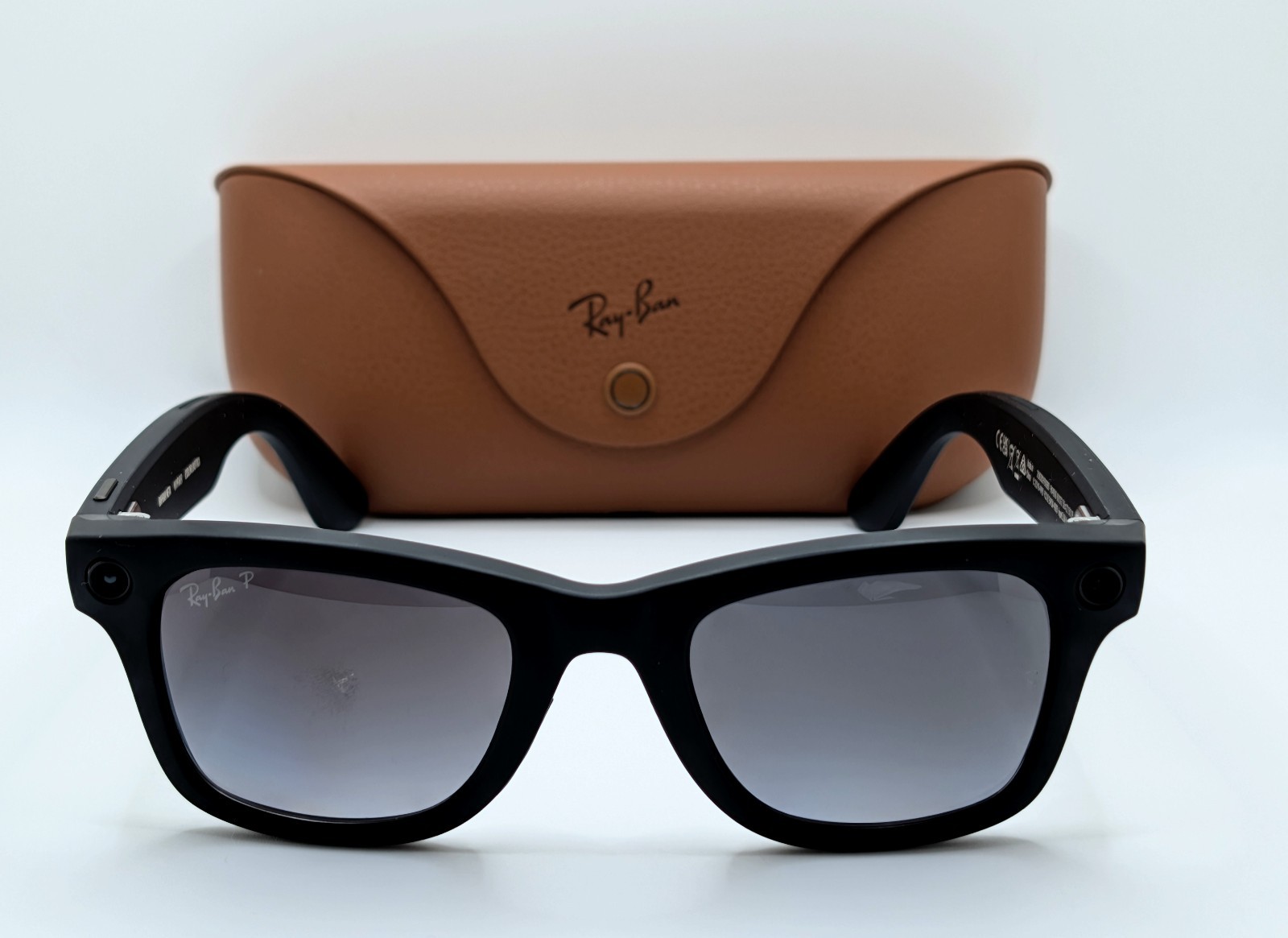 Ray Ban-Wayfarer Sunglasses-Matte Black-Graphite,(Minor Scratching). ~BBD~