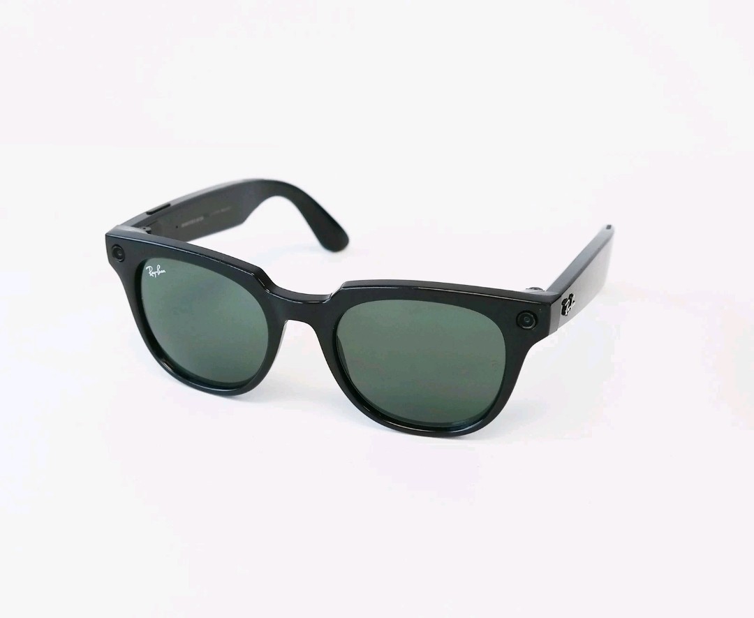 Ray-Ban Stories Meteor Smart Glasses RW4005 Shiny Black Frame, G15 Green Lens