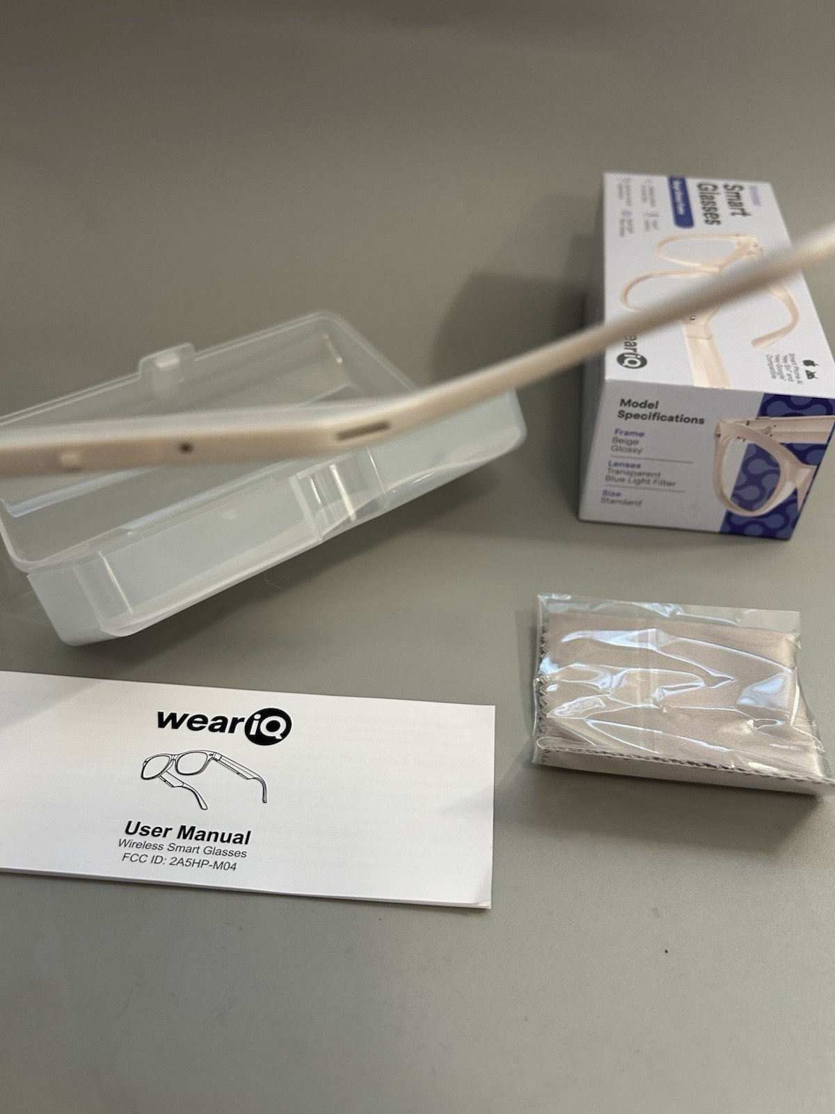 weariq smart glasses Beige Glossy Frame