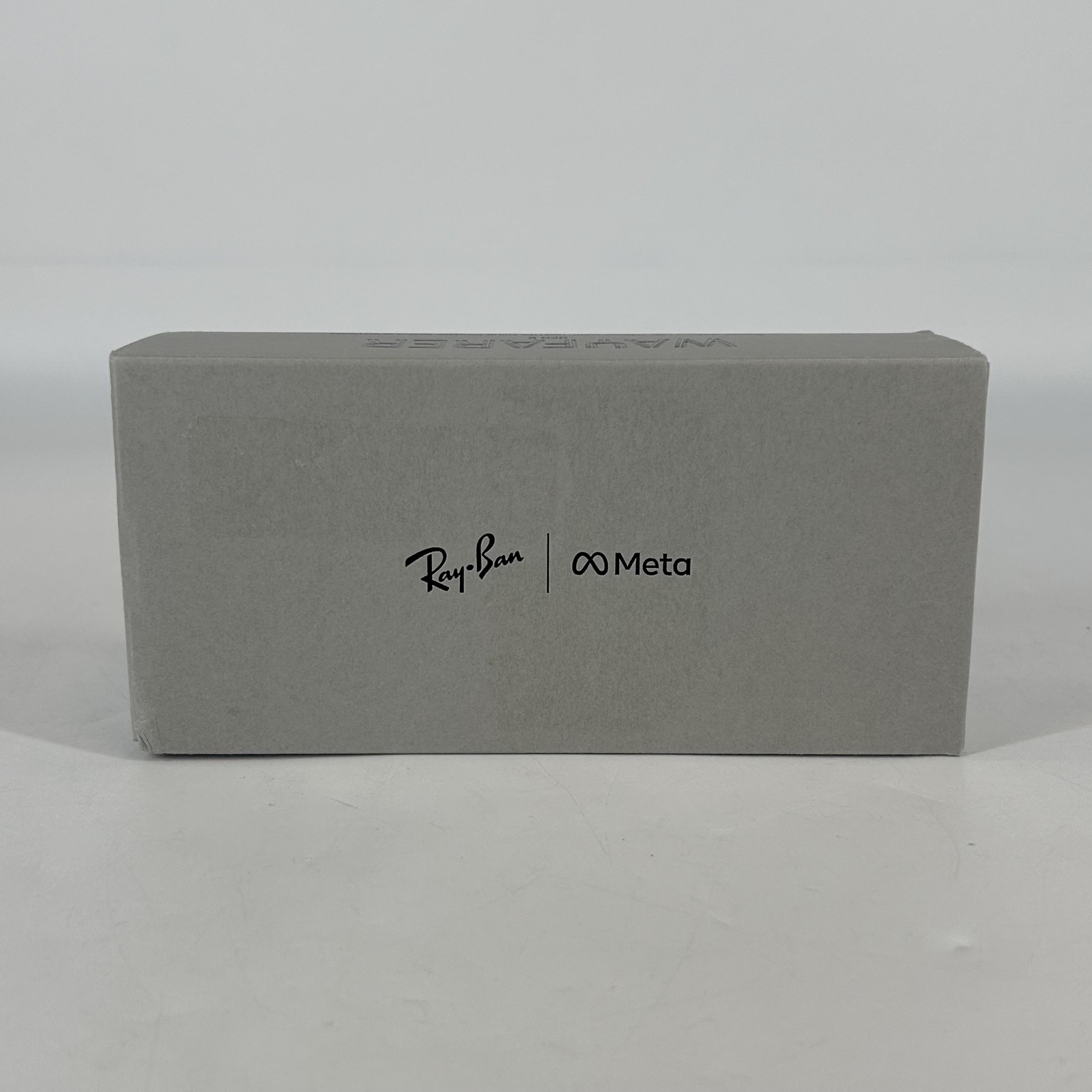 Ray-Ban Meta Wayfarer (Gen 2) Matte Black/Clear to Grey Lens/Large – Open Box